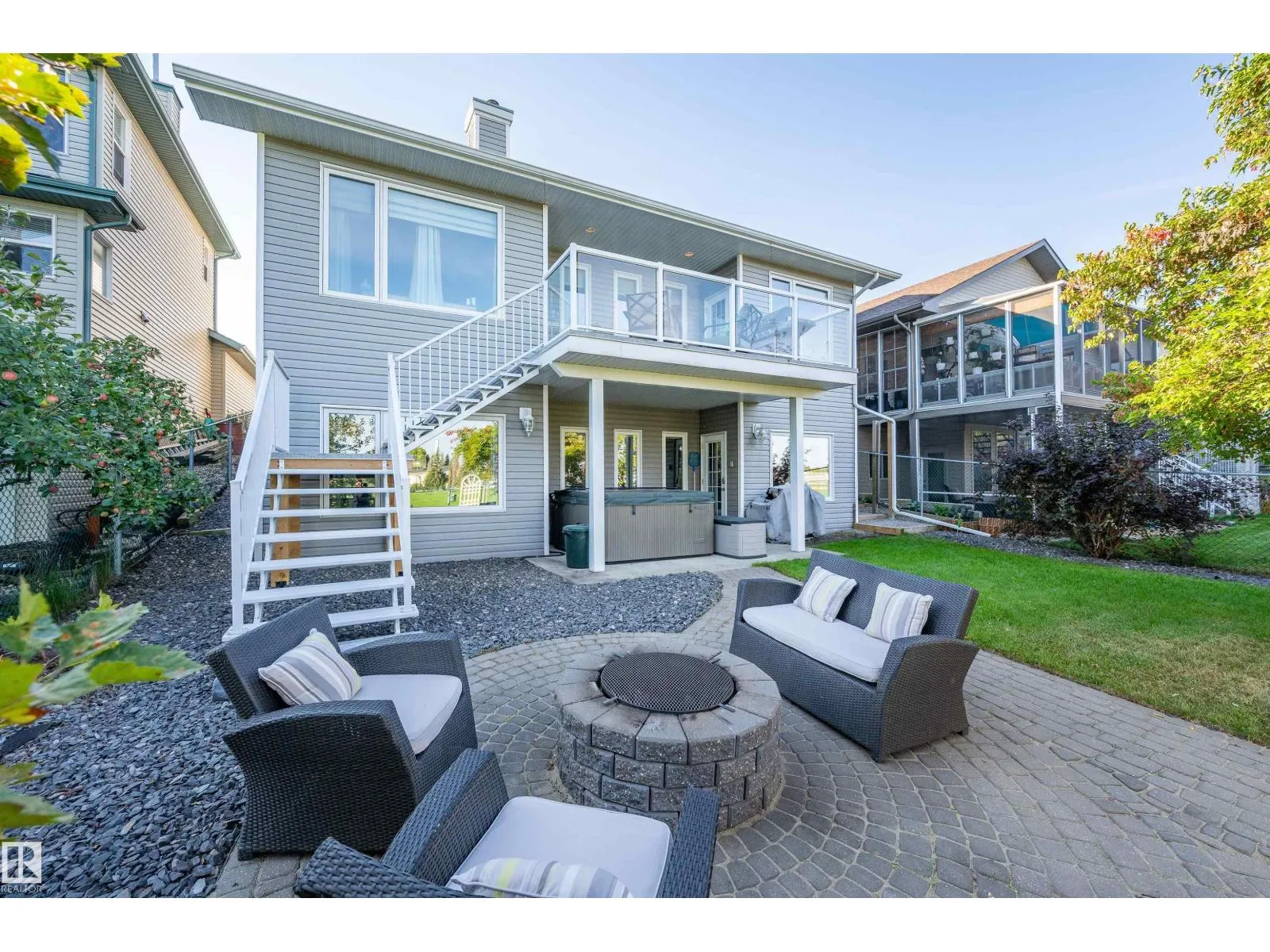 416 Forrest DR