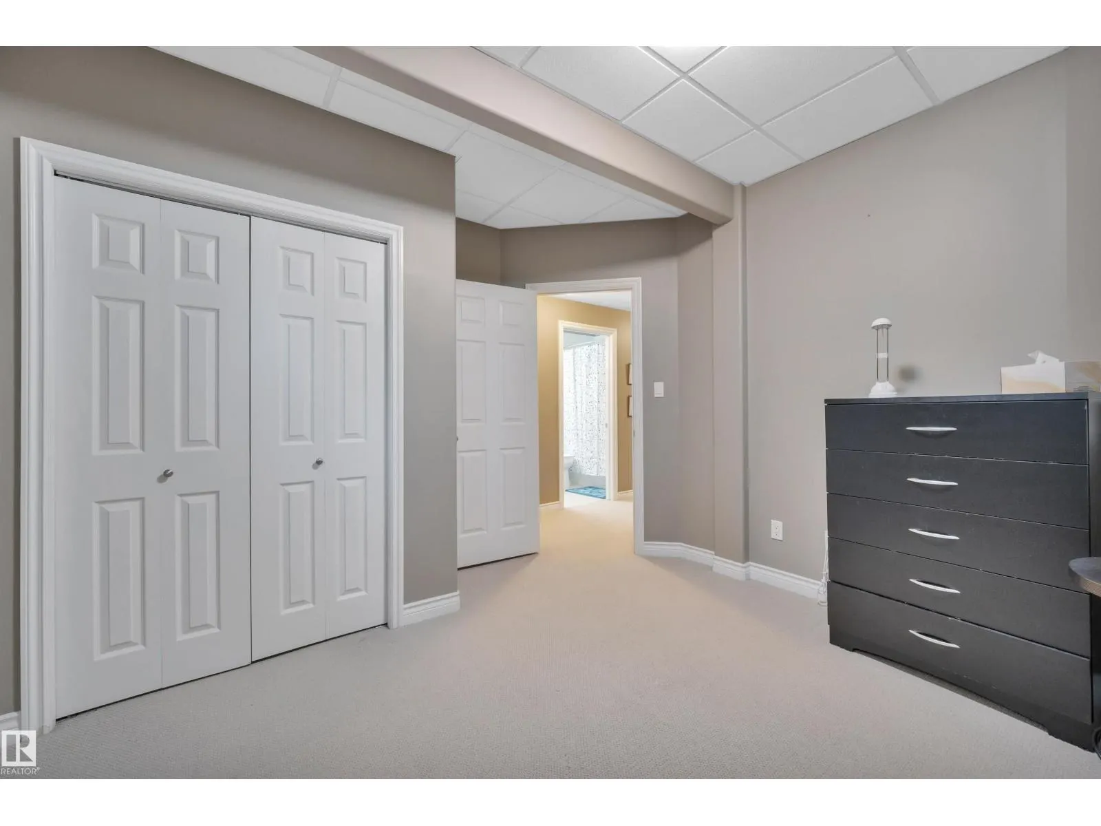 416 Forrest DR