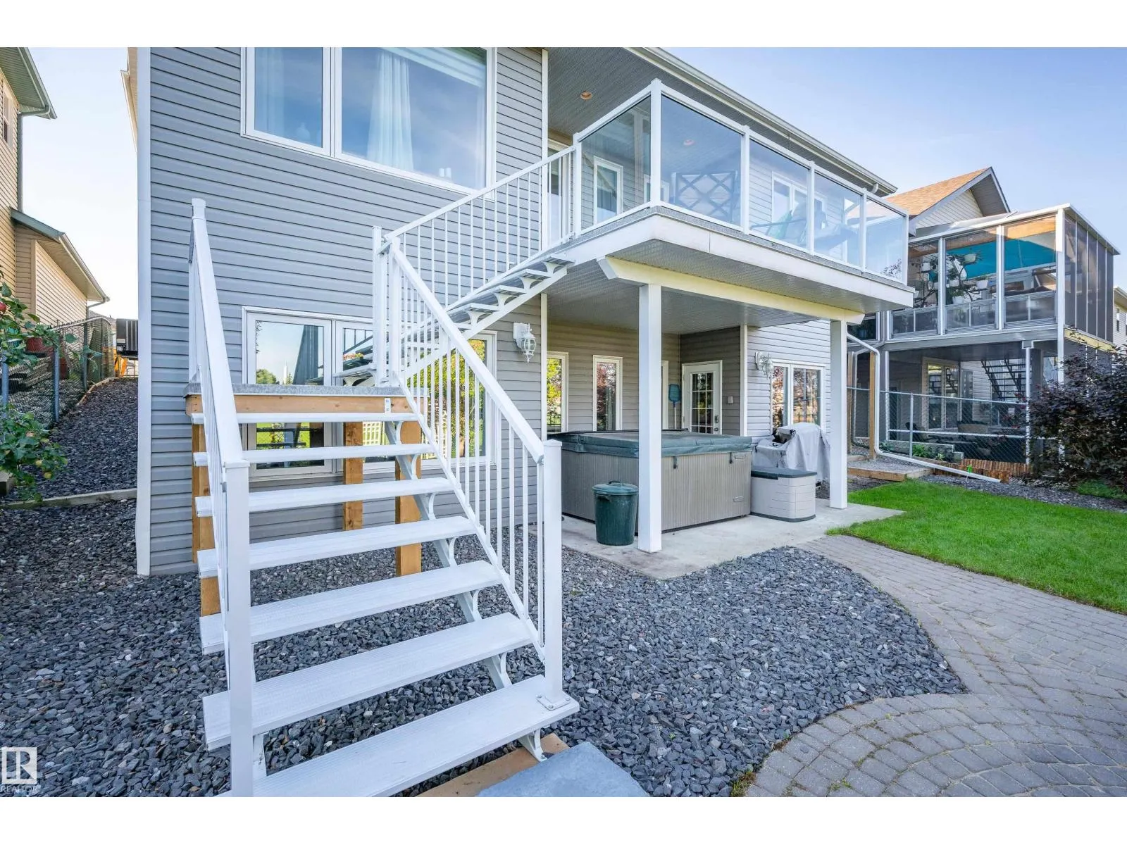 416 Forrest DR