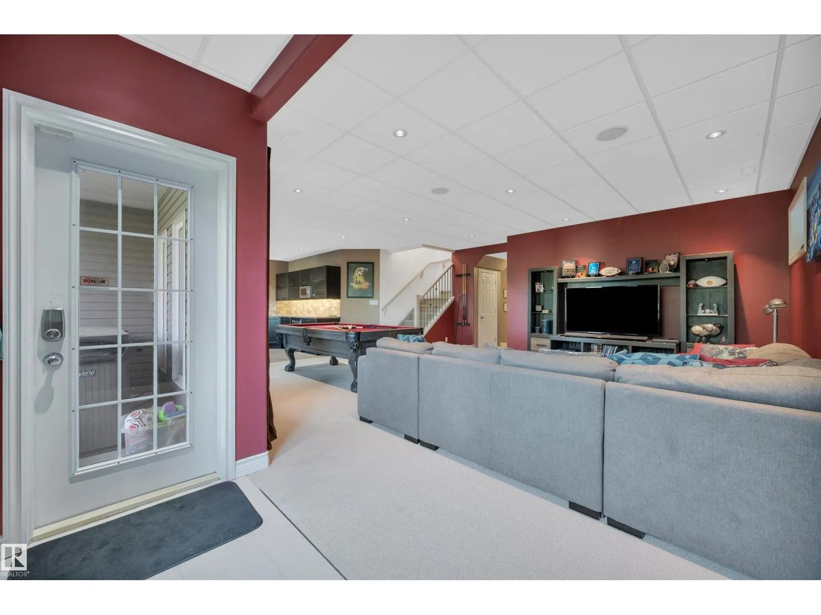 416 Forrest DR