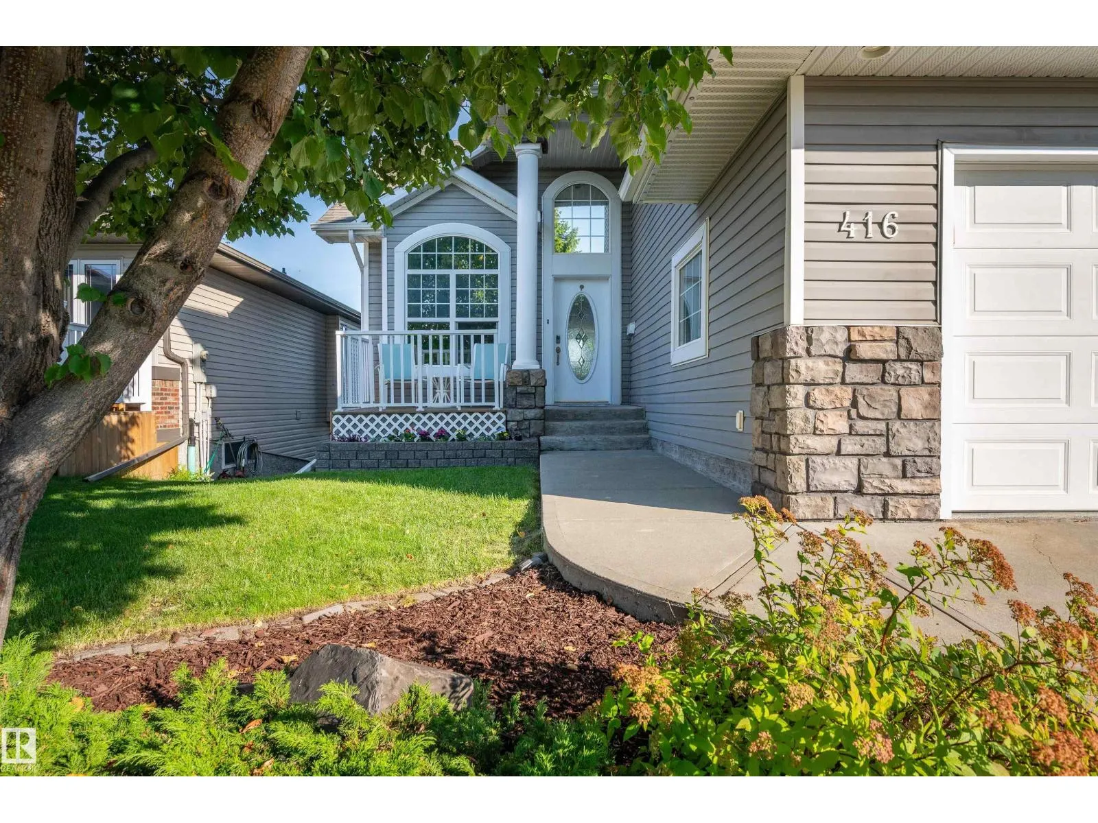 416 Forrest DR