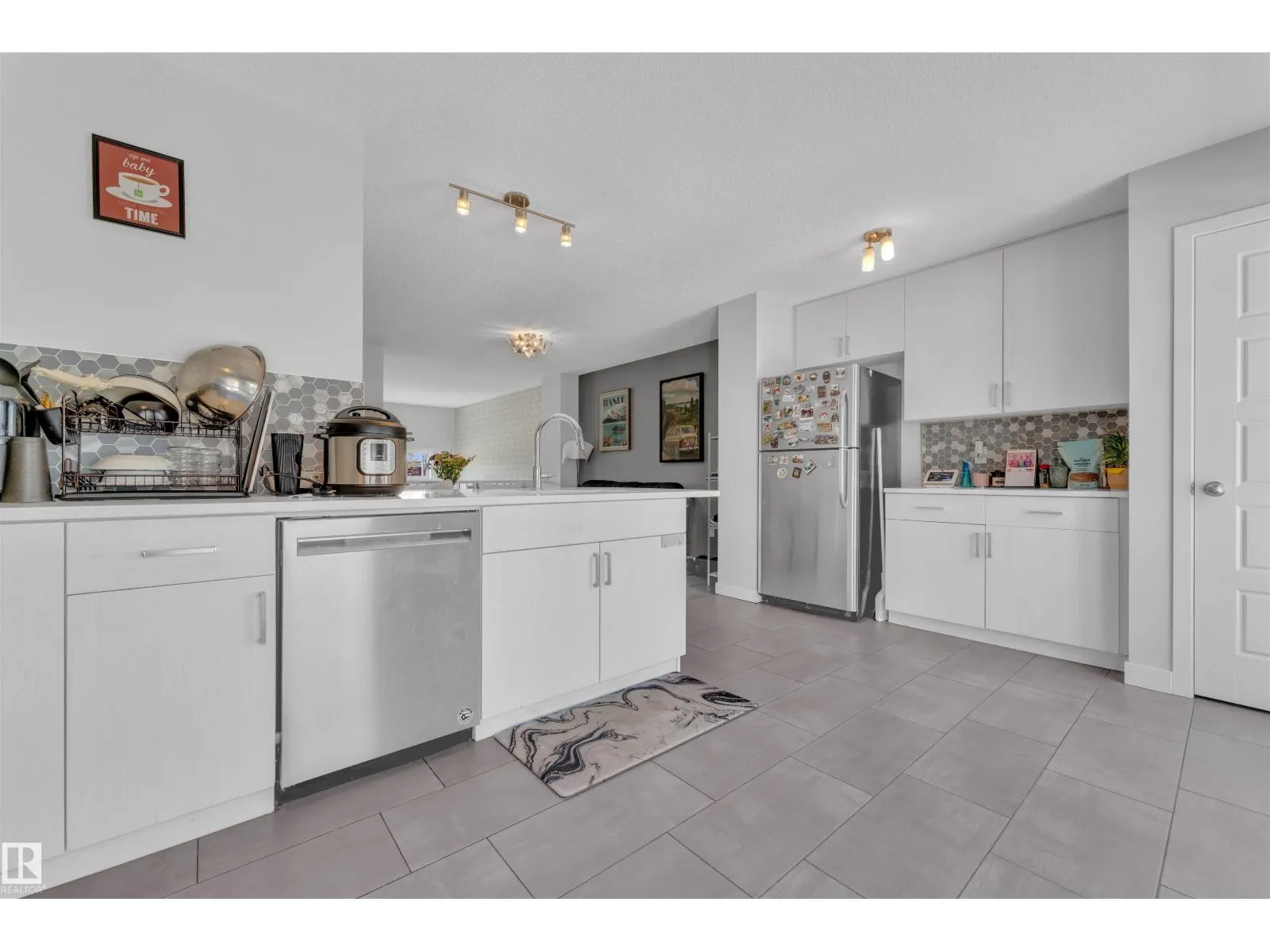 #6 4470 PROWSE RD SW