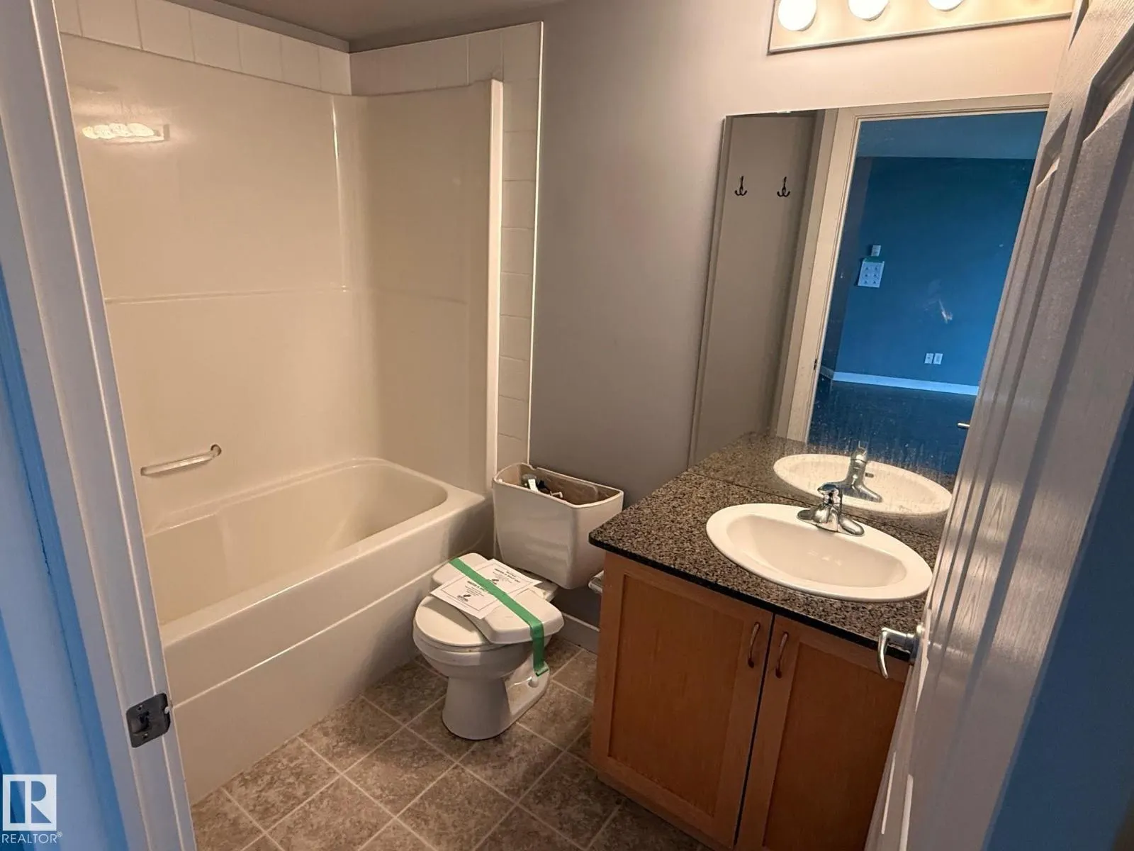#316 920 156 ST NW