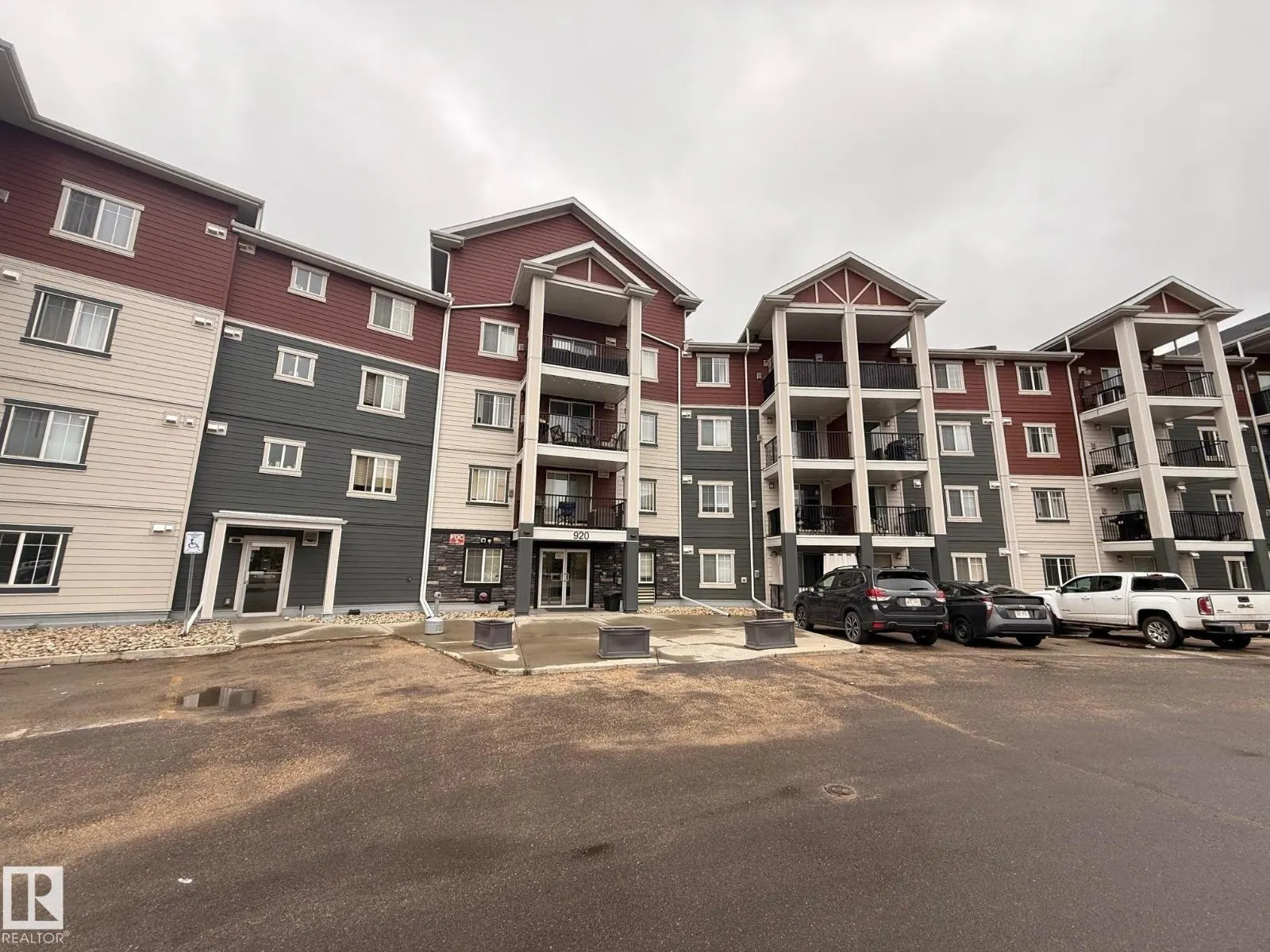#316 920 156 ST NW