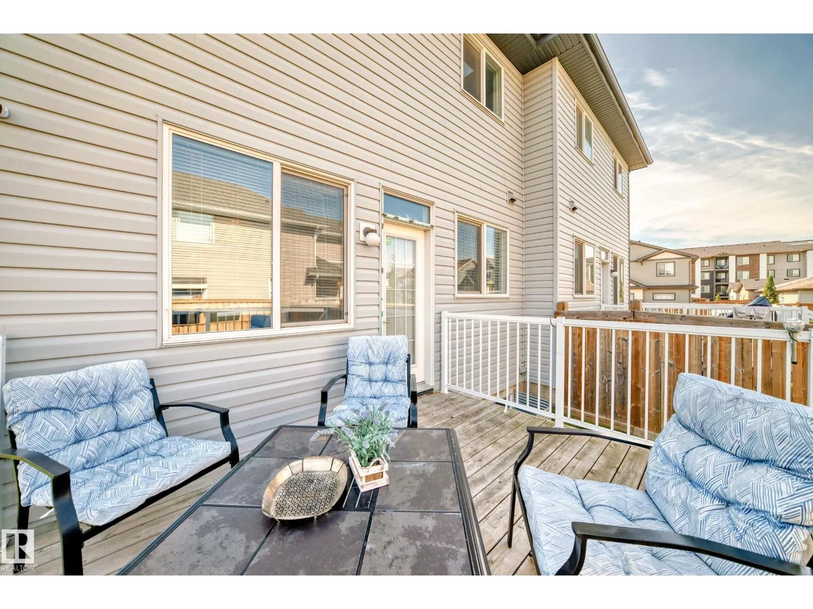 1247 McConachie BV NW NW