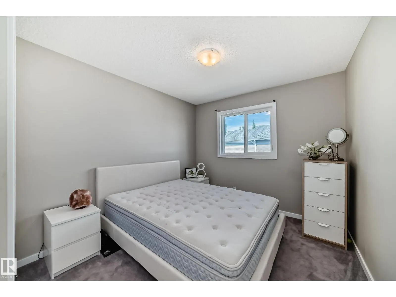 1247 McConachie BV NW NW