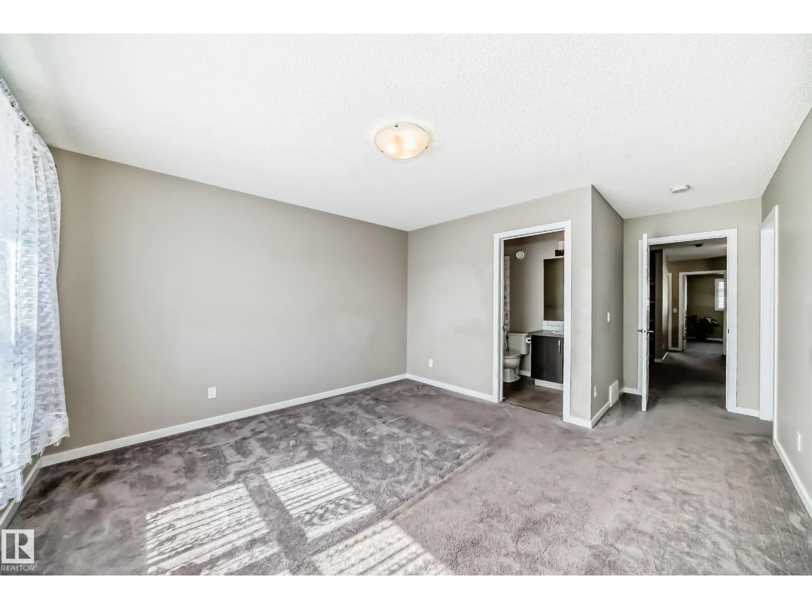 1247 McConachie BV NW NW