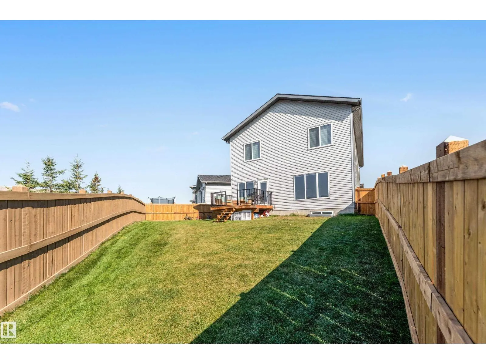 6221 172A AV NW