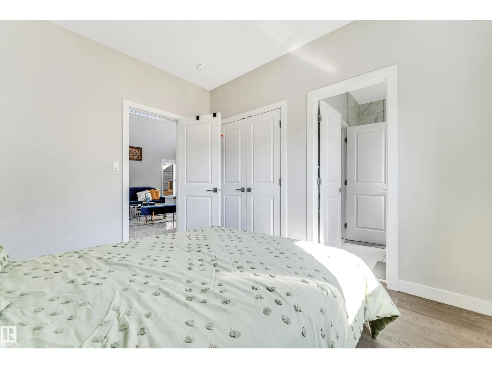 6221 172A AV NW