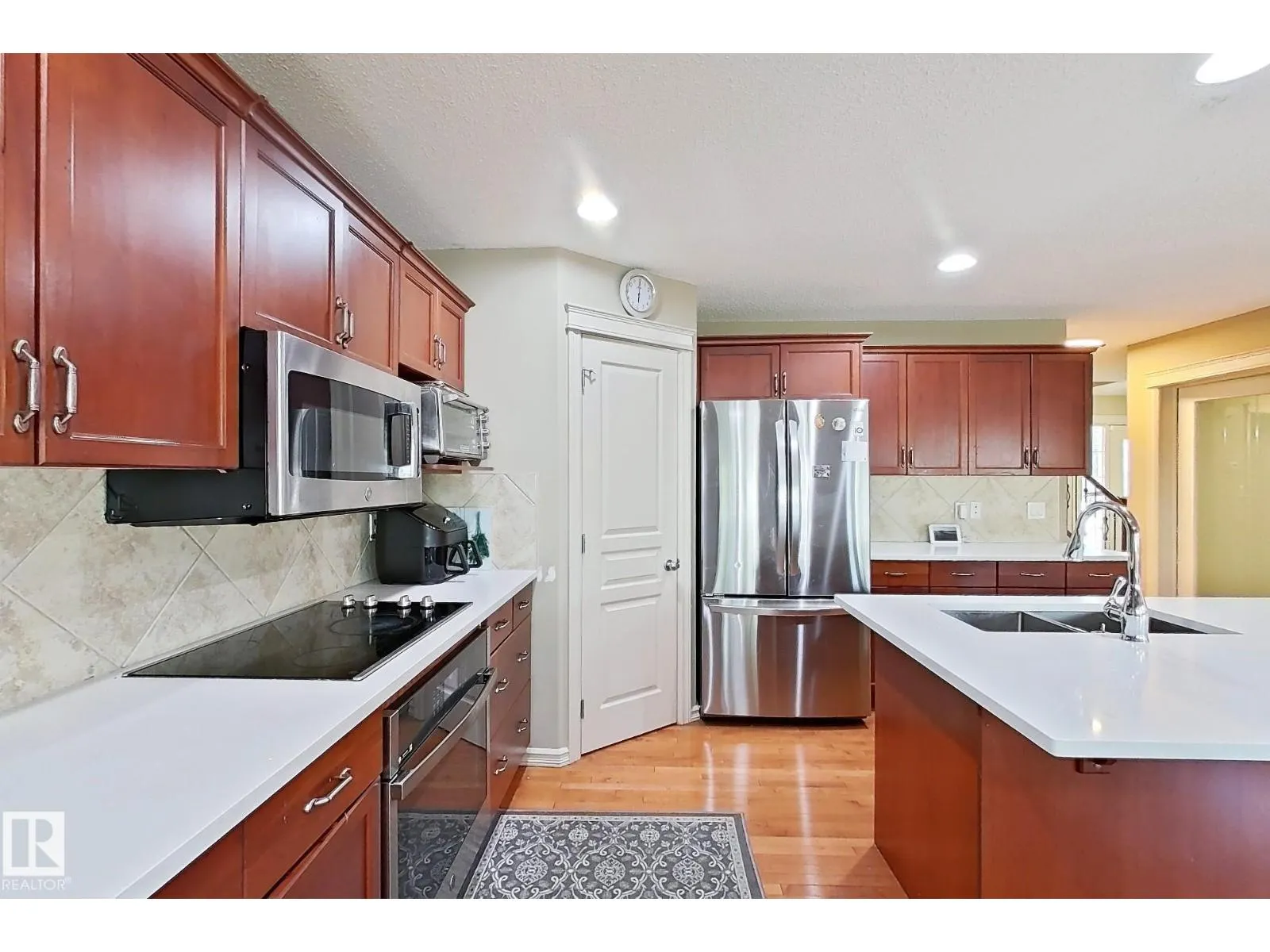 1206 MCKINNEY CO NW