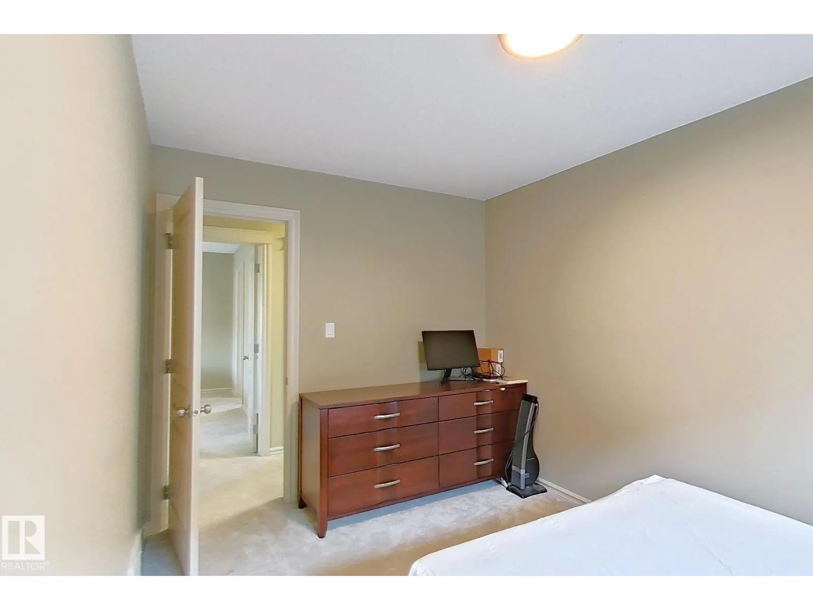 1206 MCKINNEY CO NW