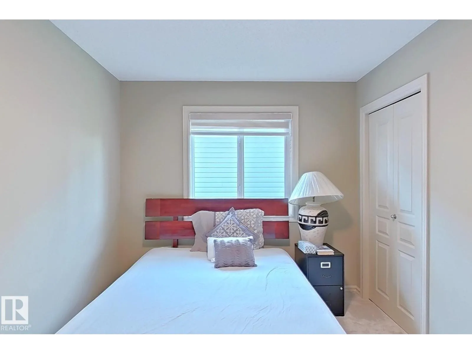 1206 MCKINNEY CO NW