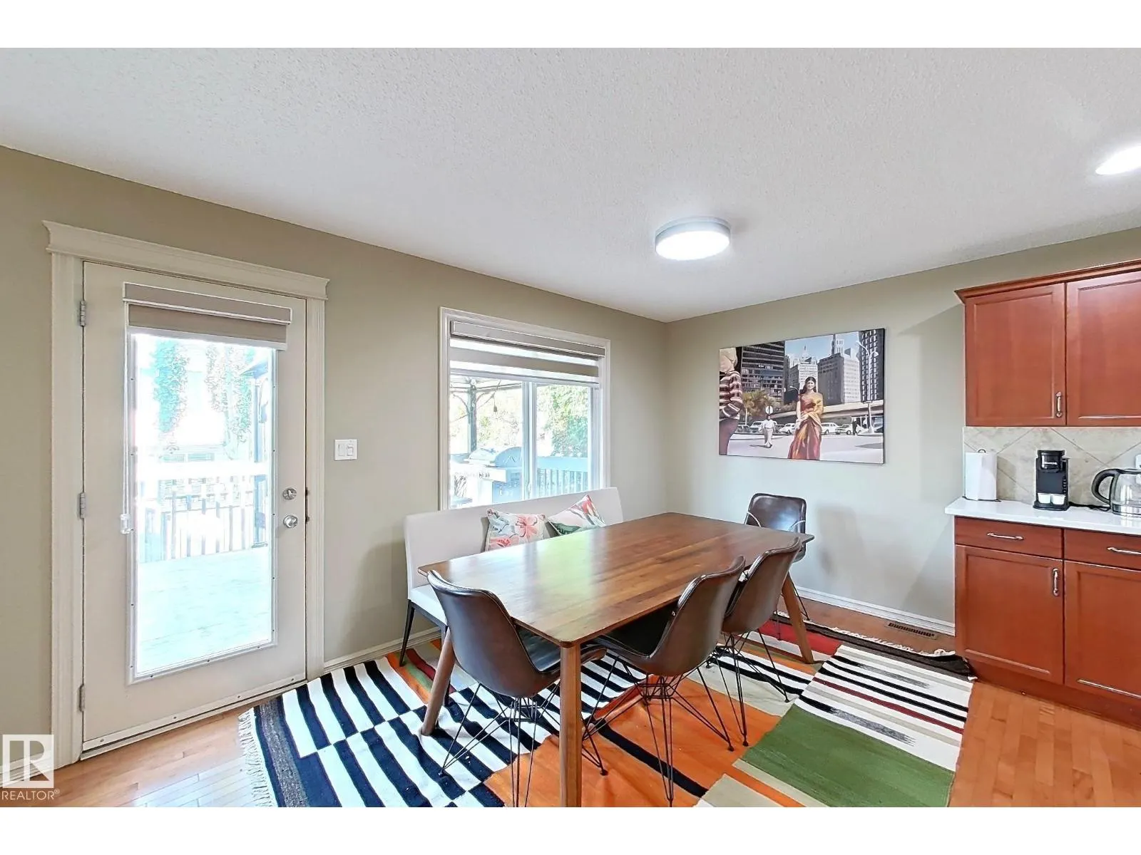 1206 MCKINNEY CO NW
