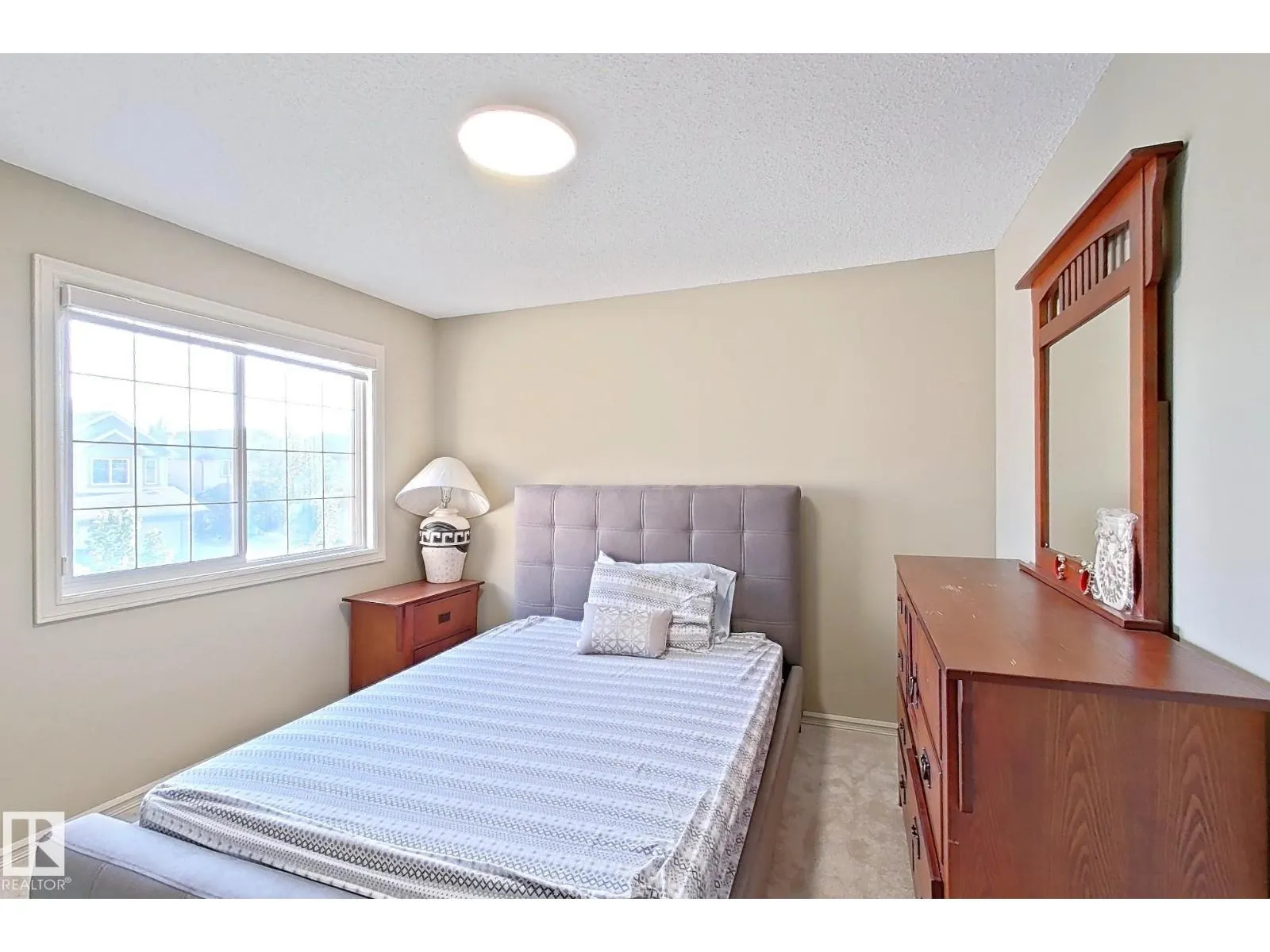 1206 MCKINNEY CO NW