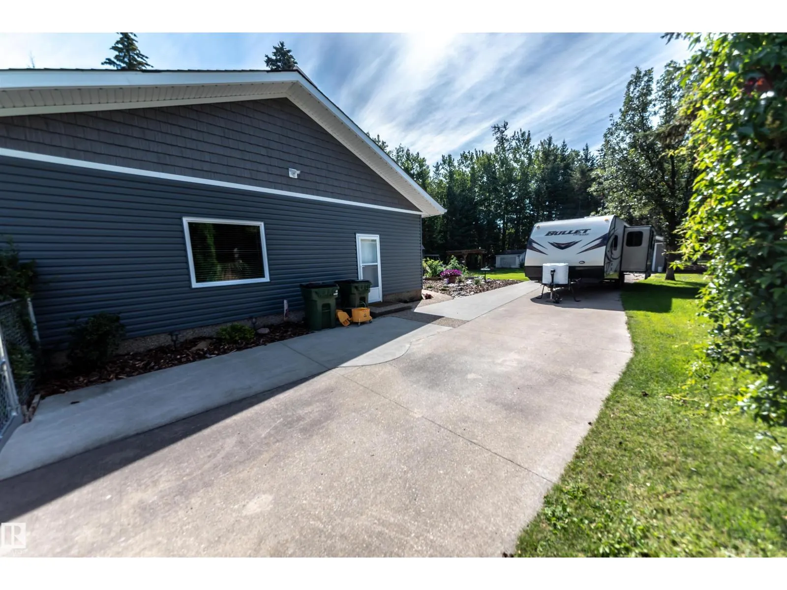 4811 49A AV