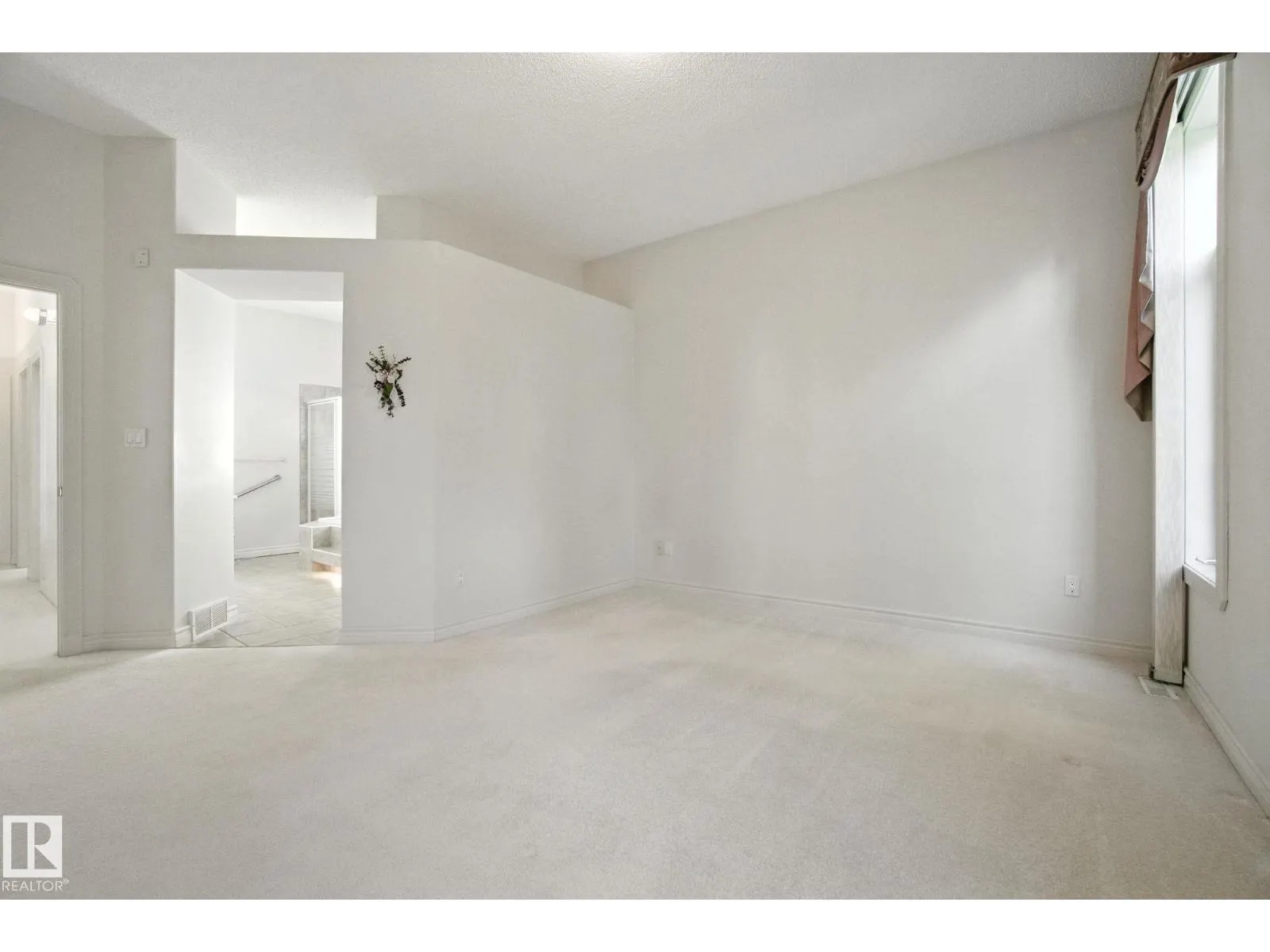 172 BLACKBURN W SW