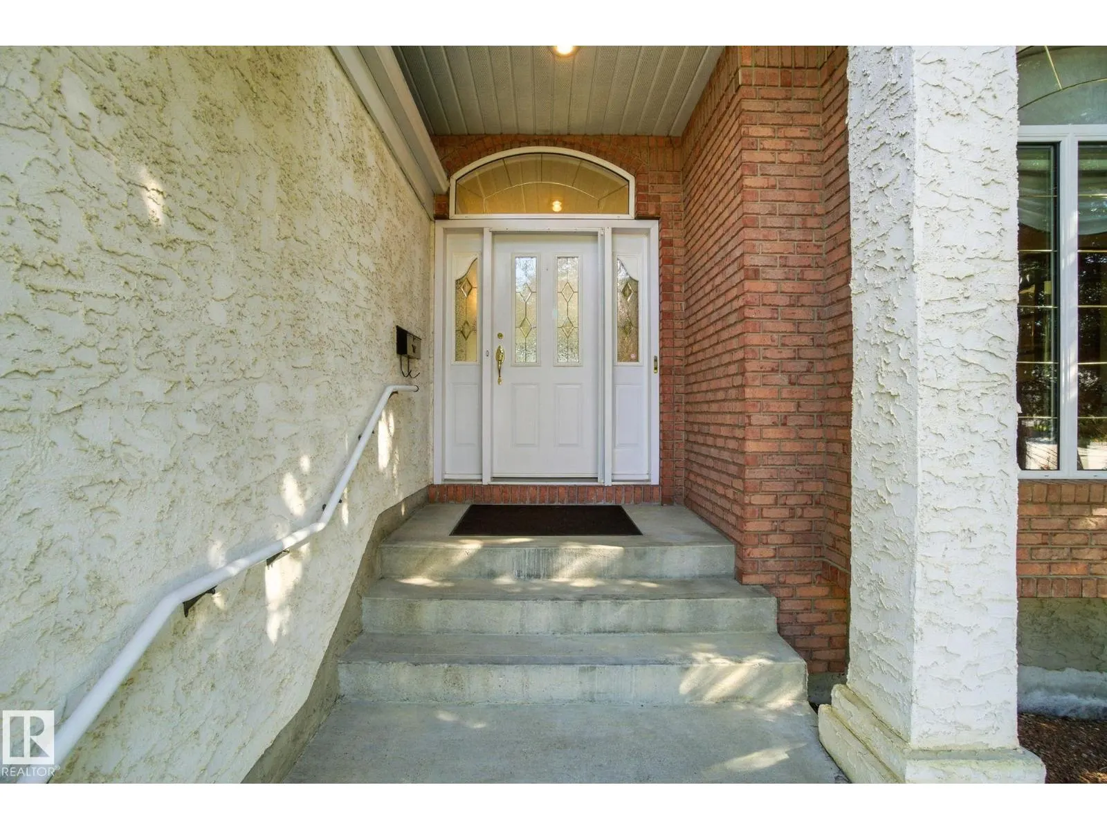 172 BLACKBURN W SW
