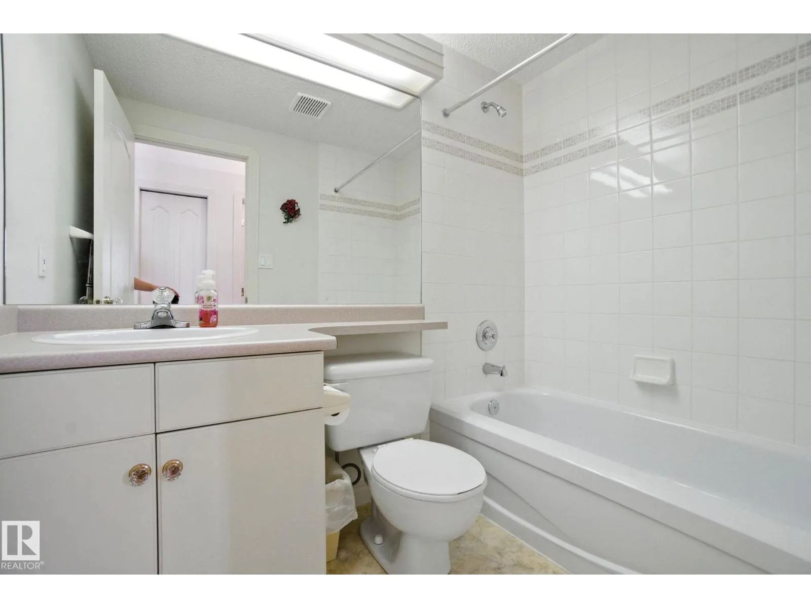 172 BLACKBURN W SW