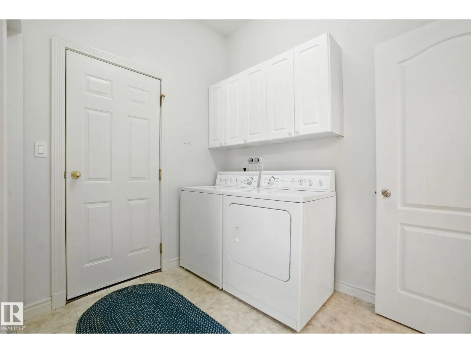 172 BLACKBURN W SW