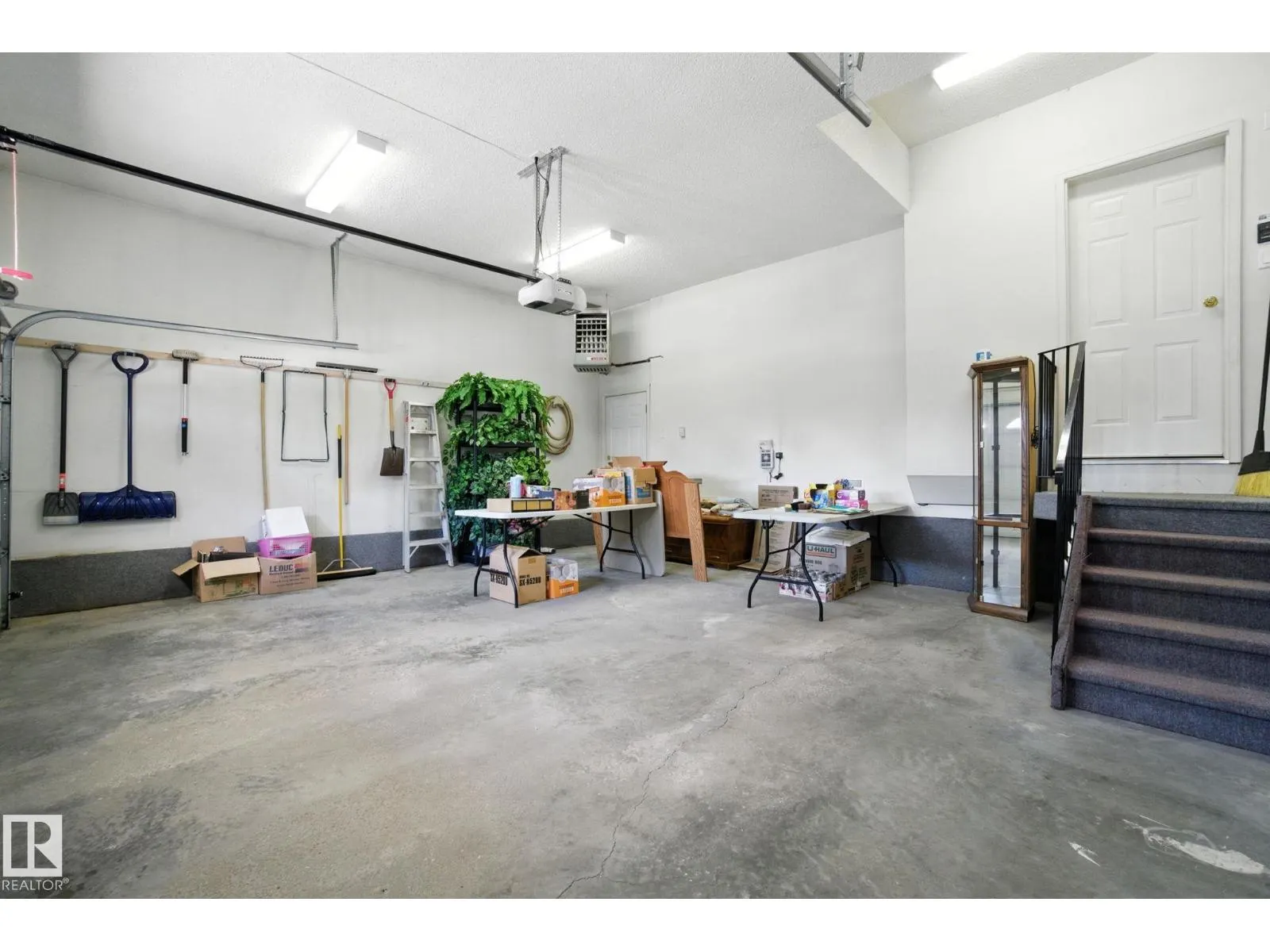 172 BLACKBURN W SW