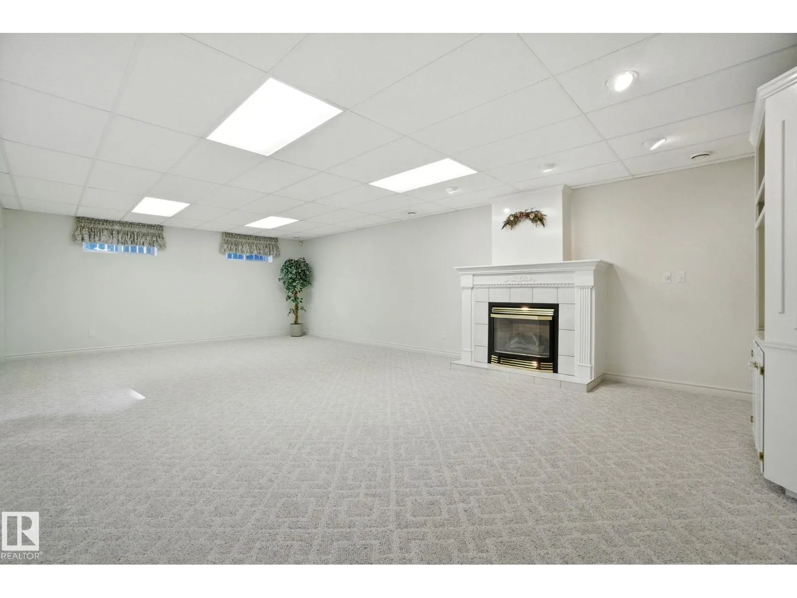 172 BLACKBURN W SW