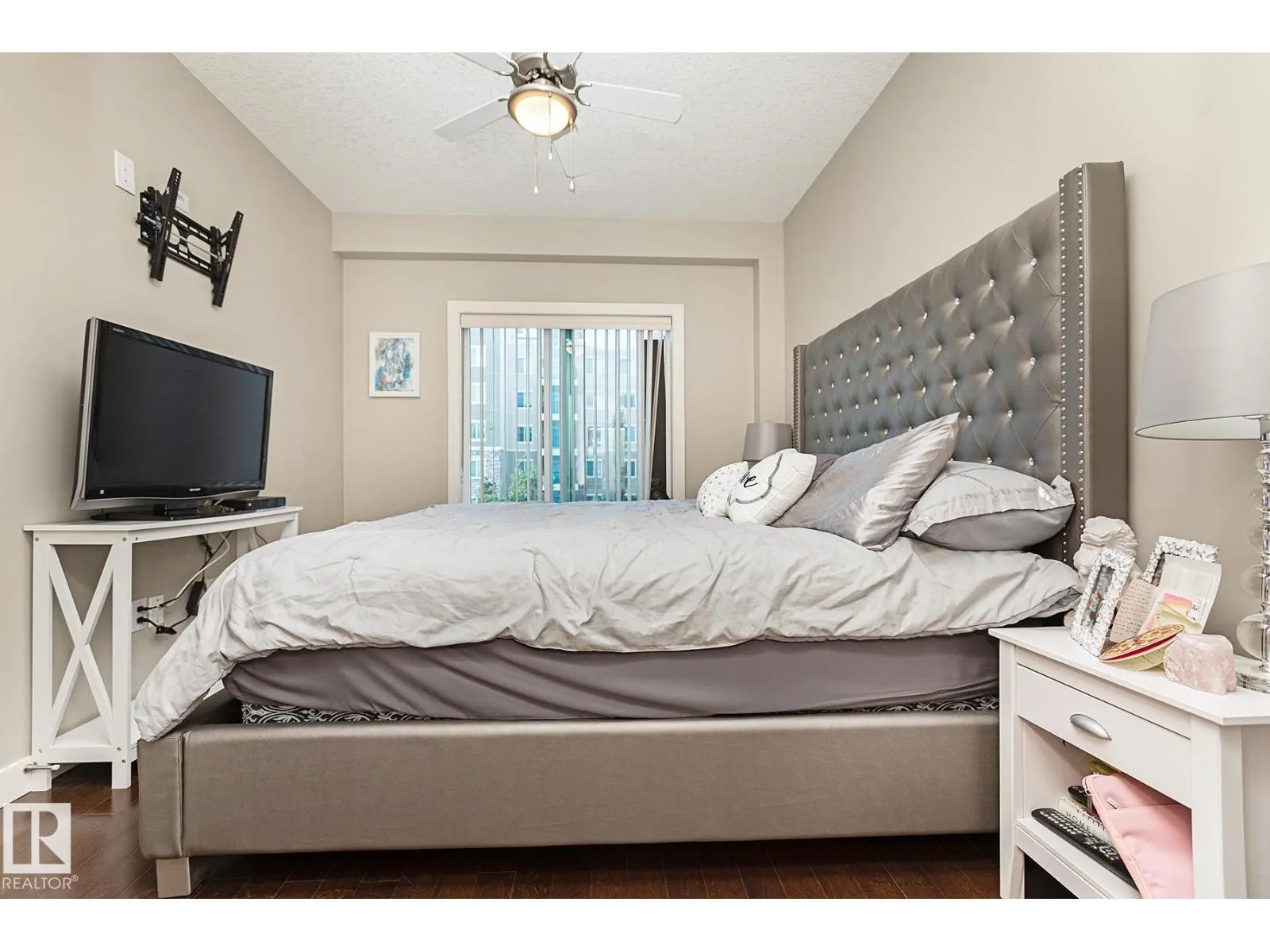 #209 1238 WINDERMERE WY SW