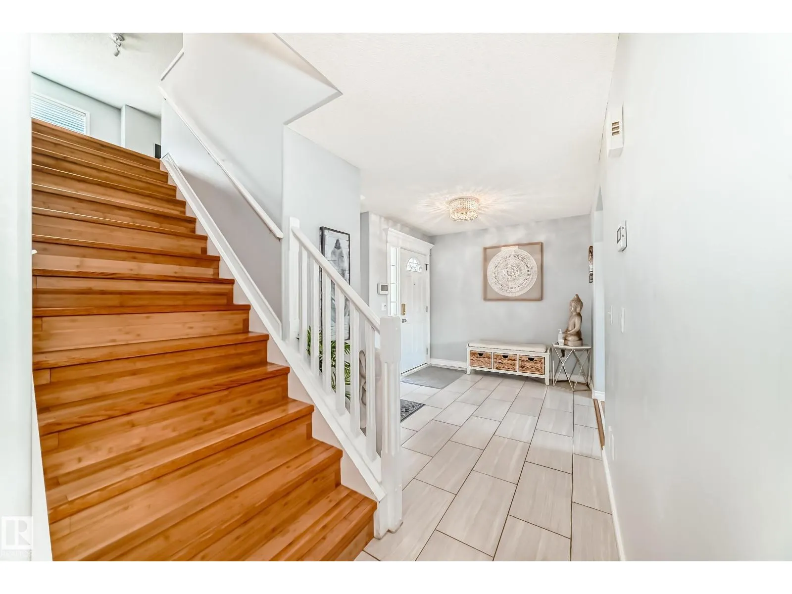 5506 165 AV NW