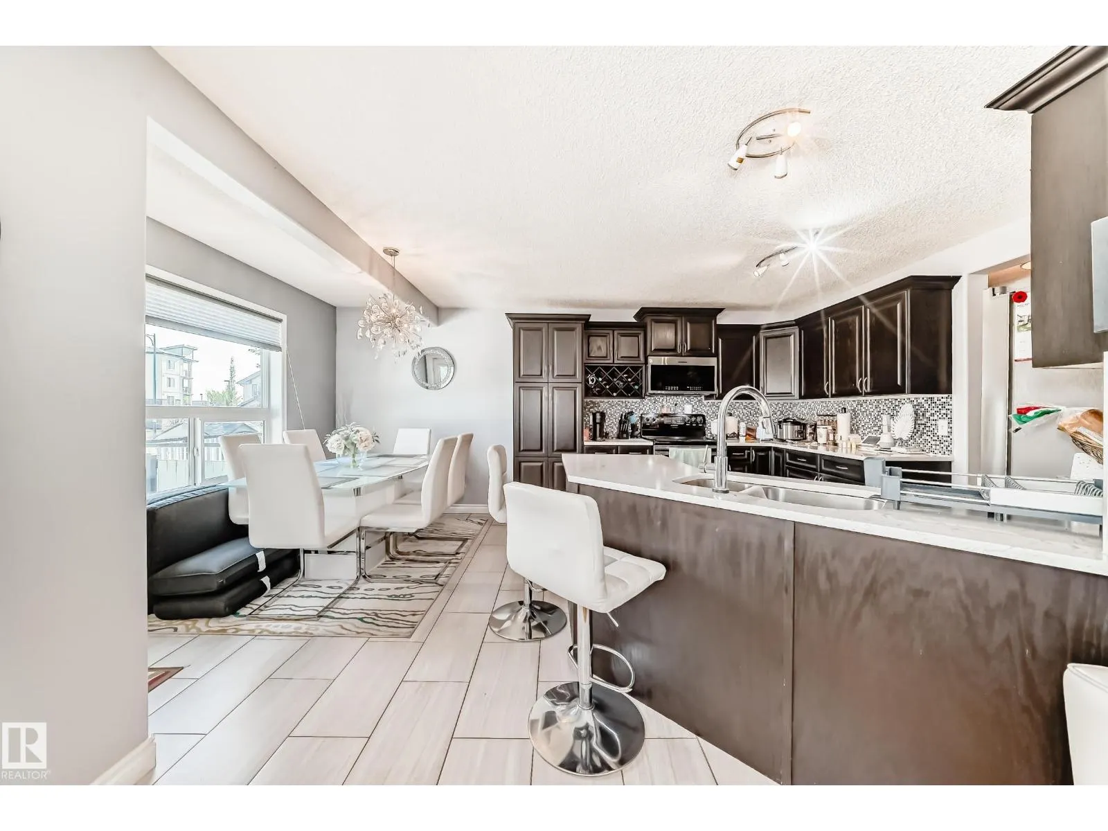 5506 165 AV NW