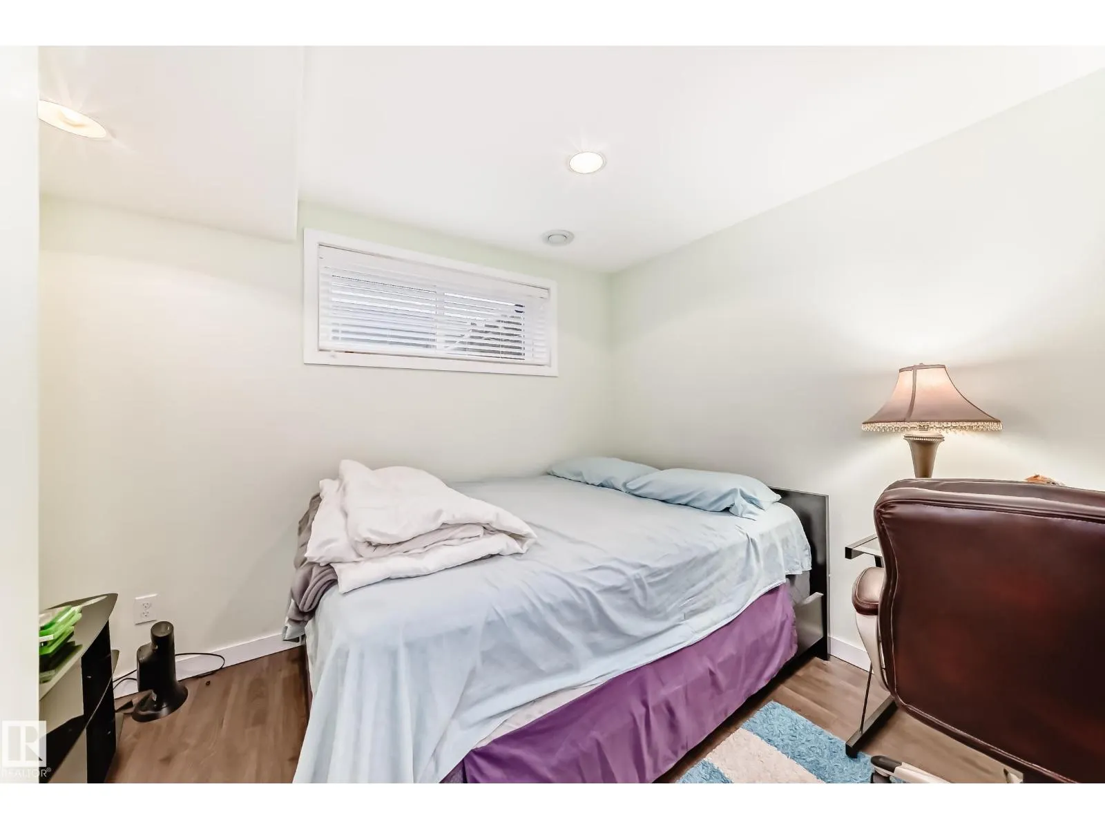5506 165 AV NW