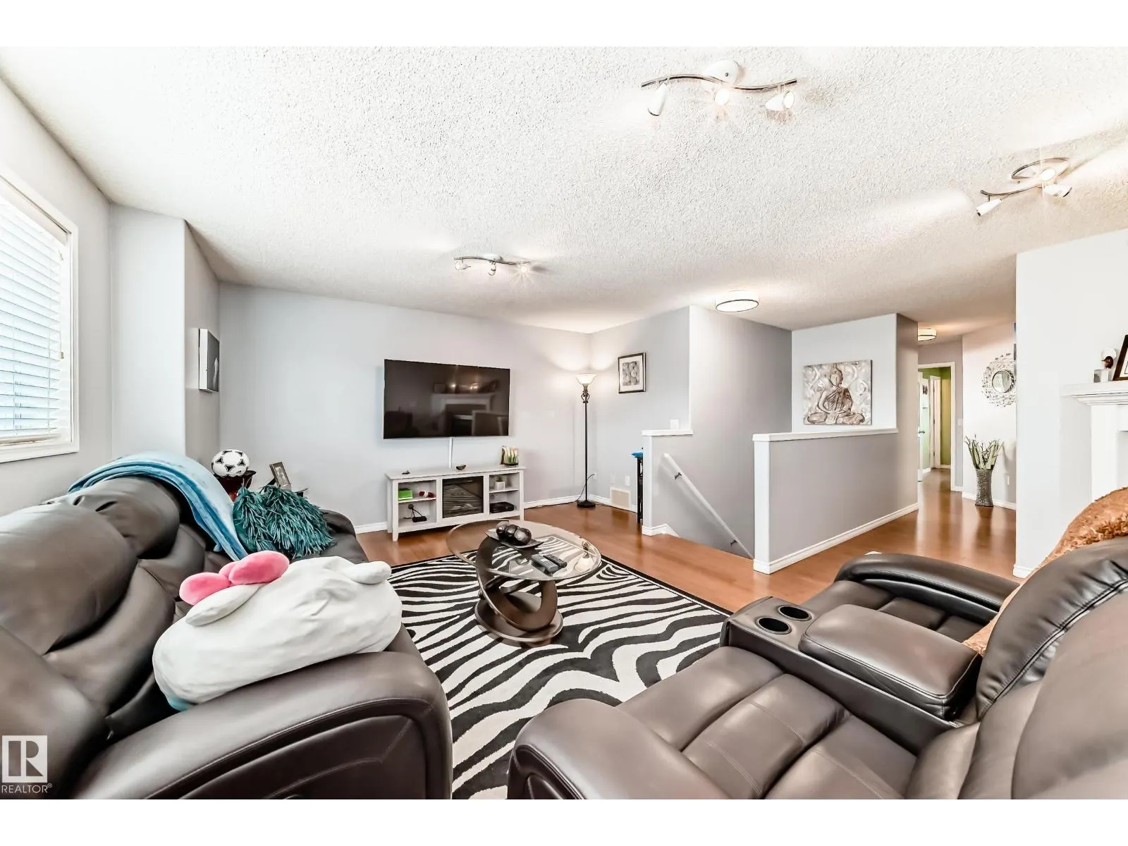 5506 165 AV NW
