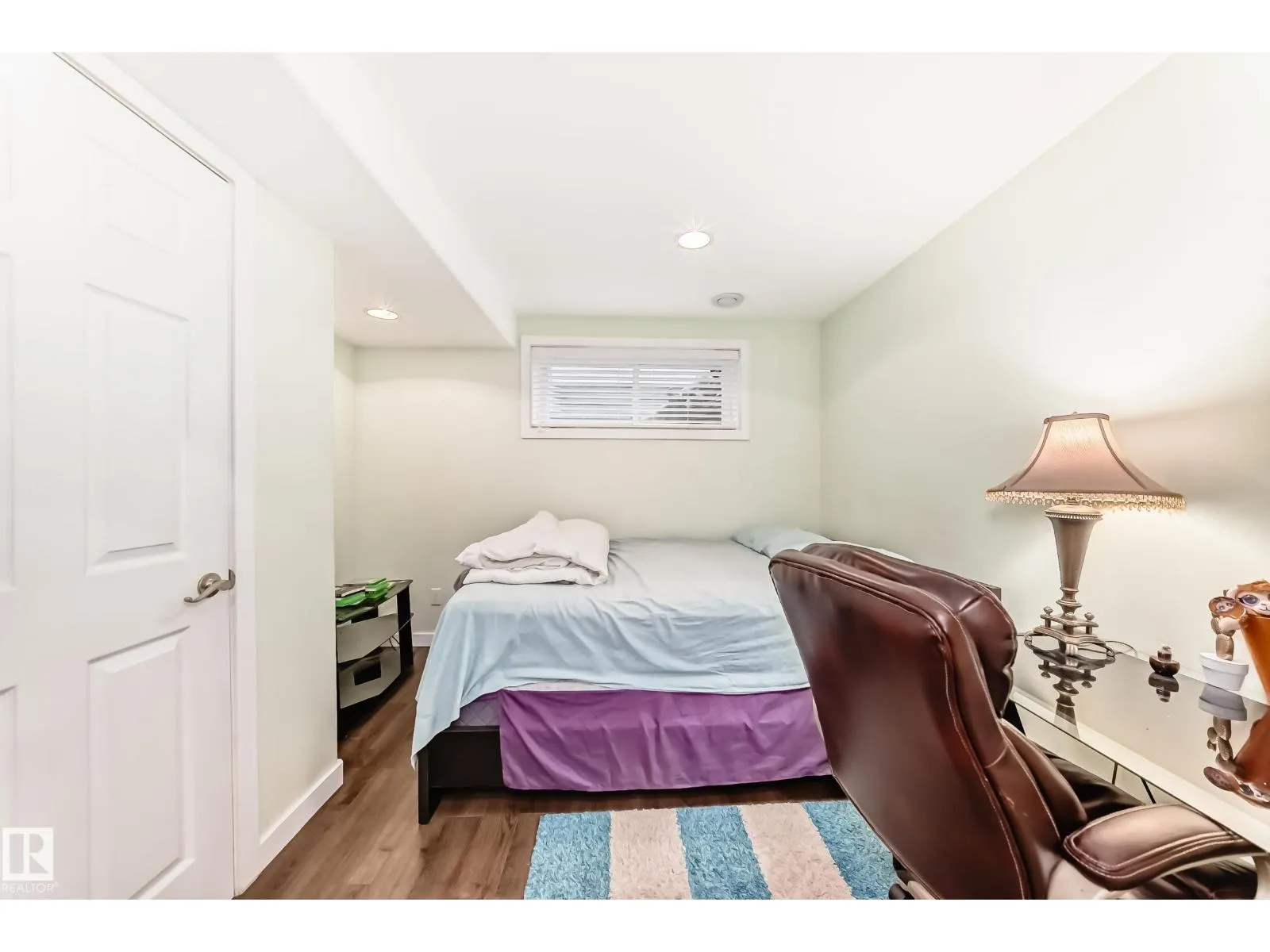 5506 165 AV NW