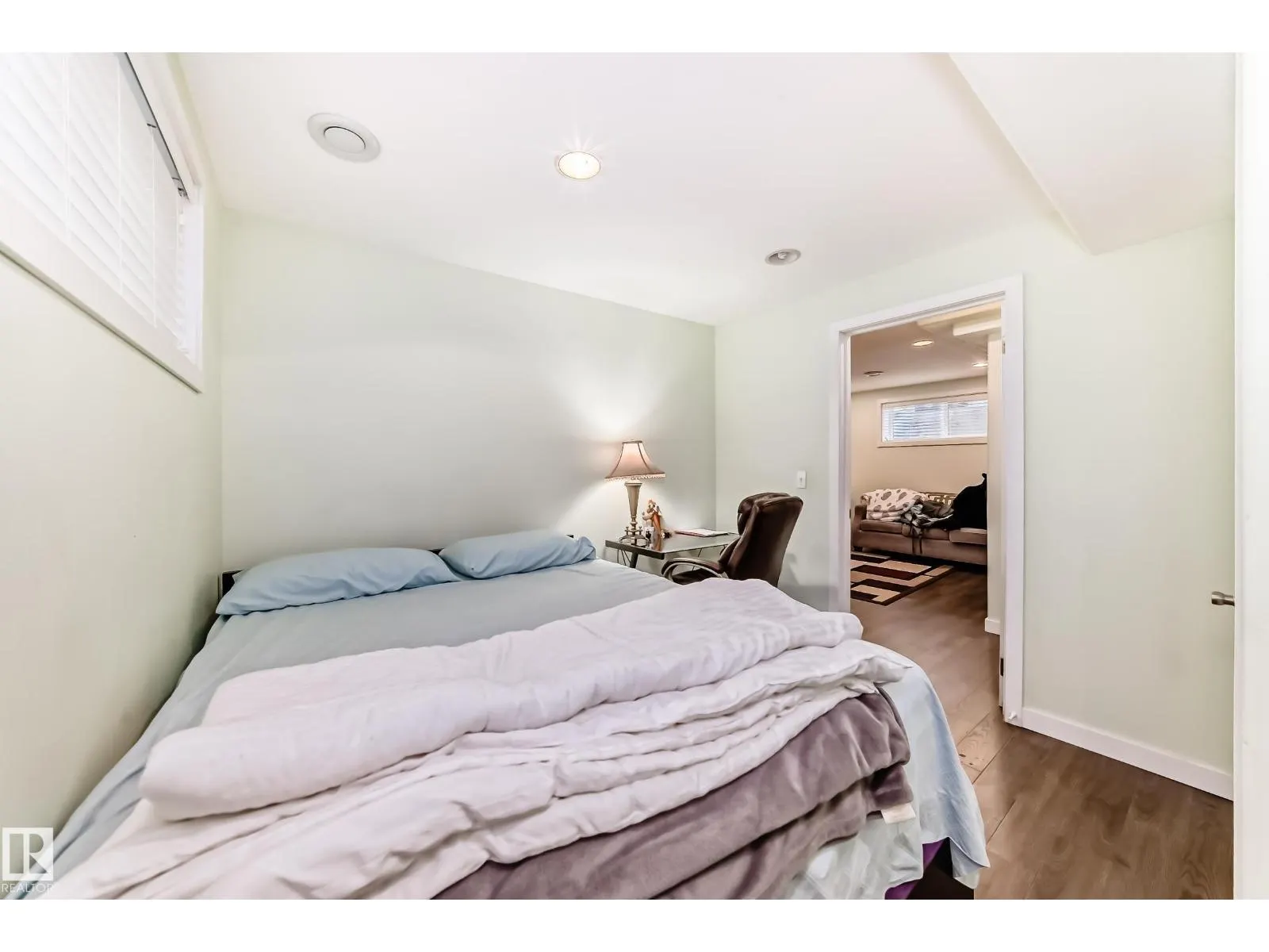 5506 165 AV NW