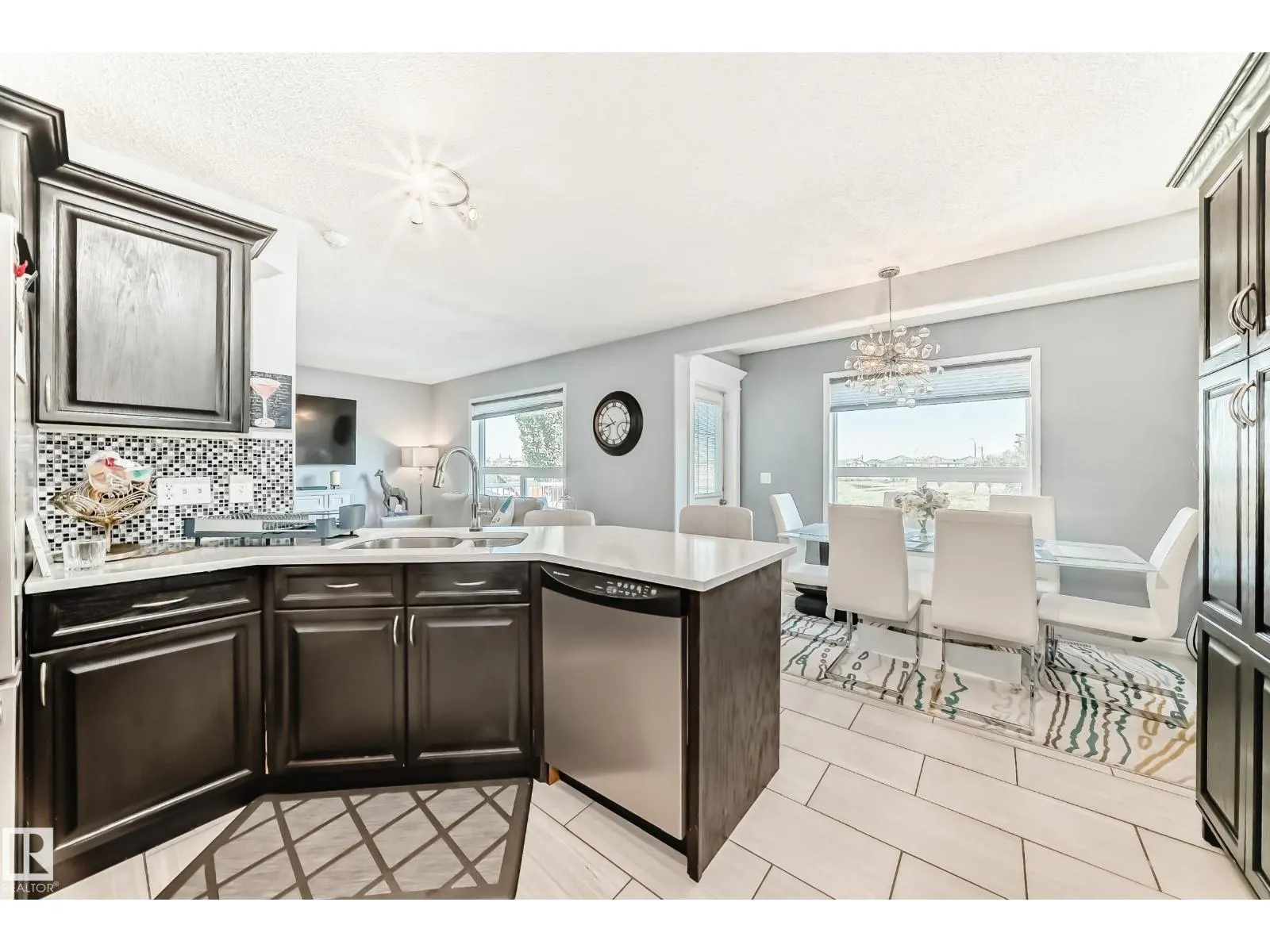 5506 165 AV NW