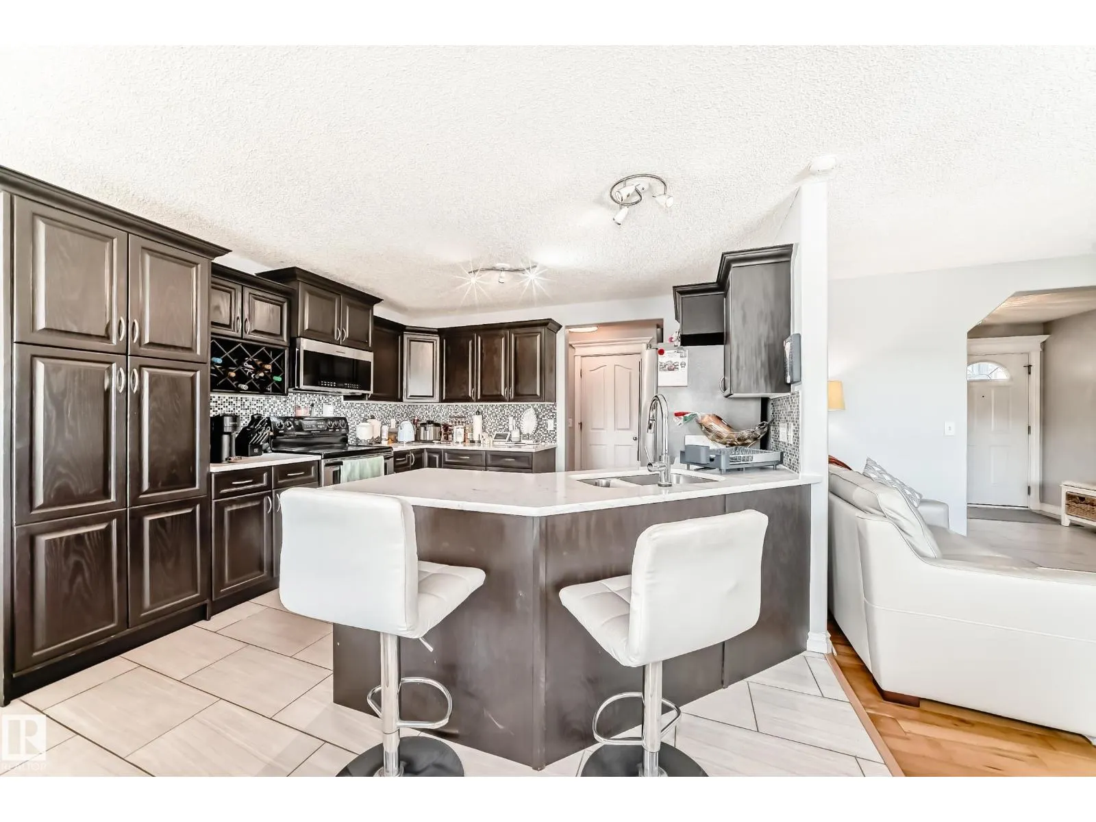 5506 165 AV NW