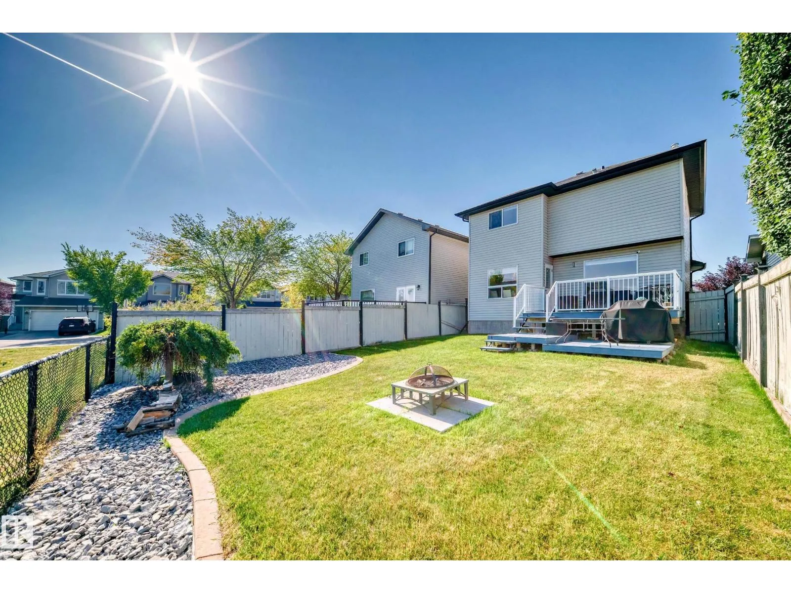 5506 165 AV NW