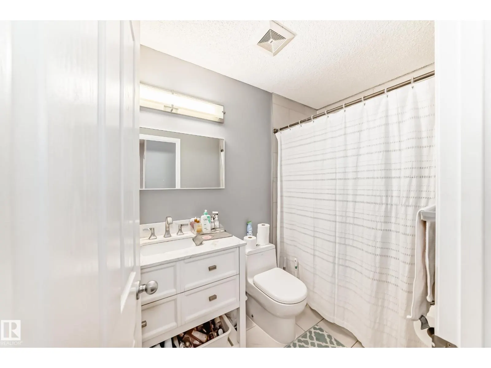 5506 165 AV NW
