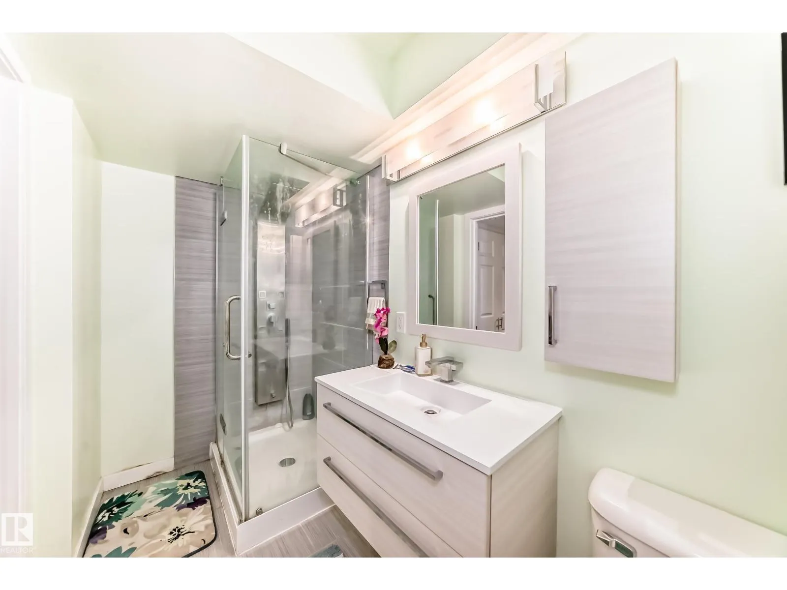 5506 165 AV NW