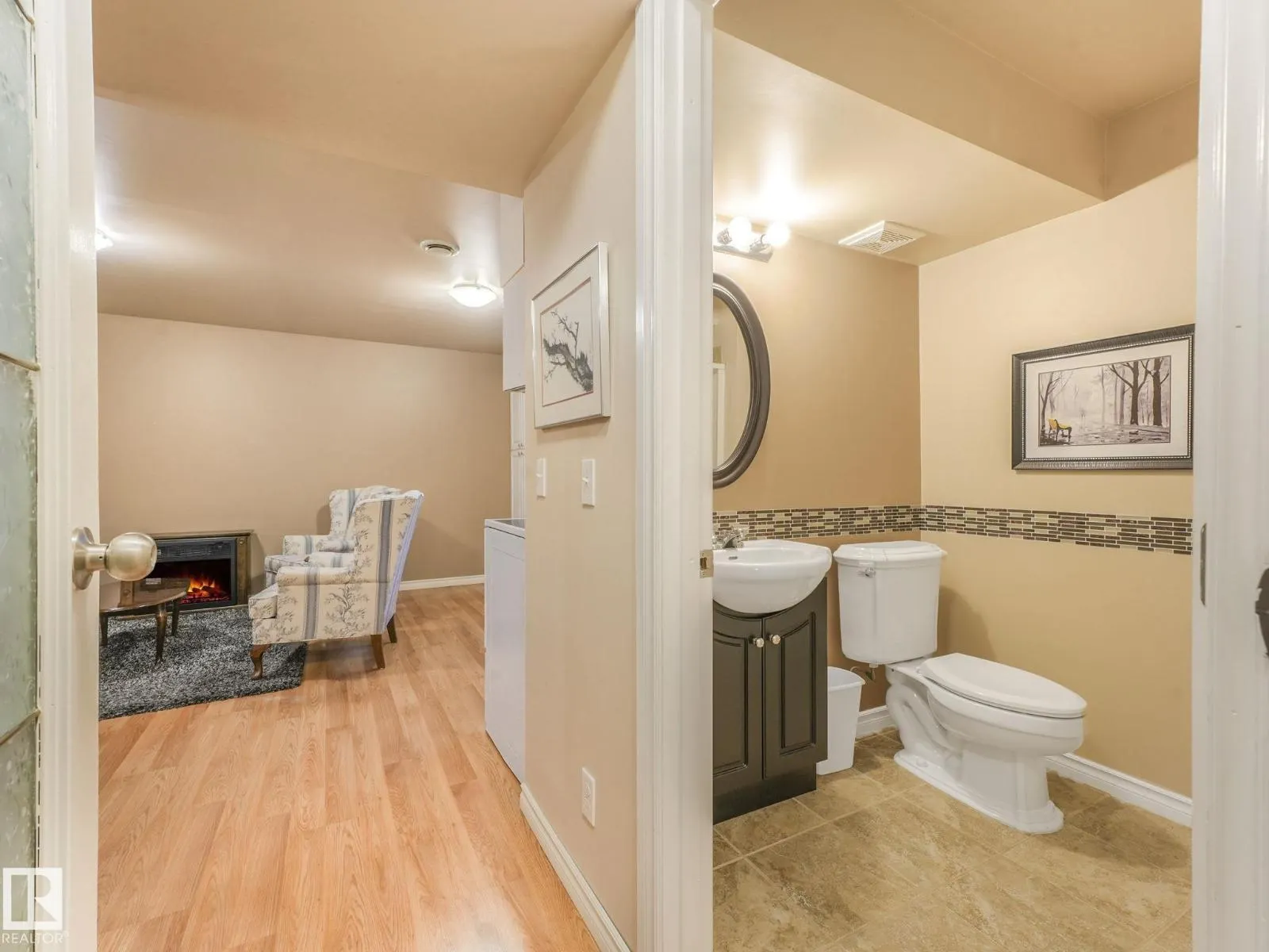 6123 5 AV SW