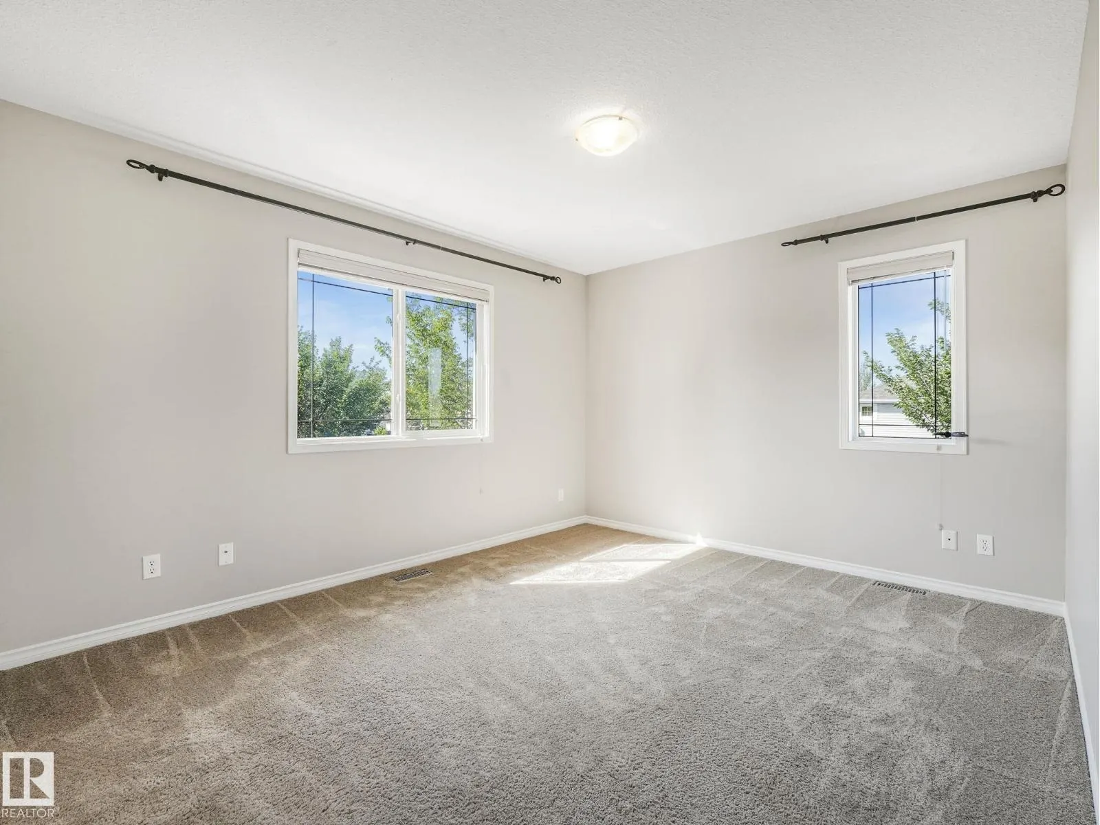 6123 5 AV SW