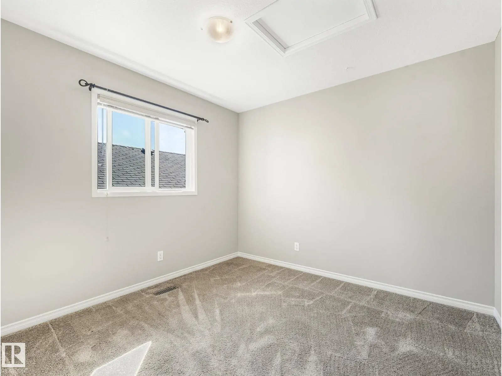 6123 5 AV SW