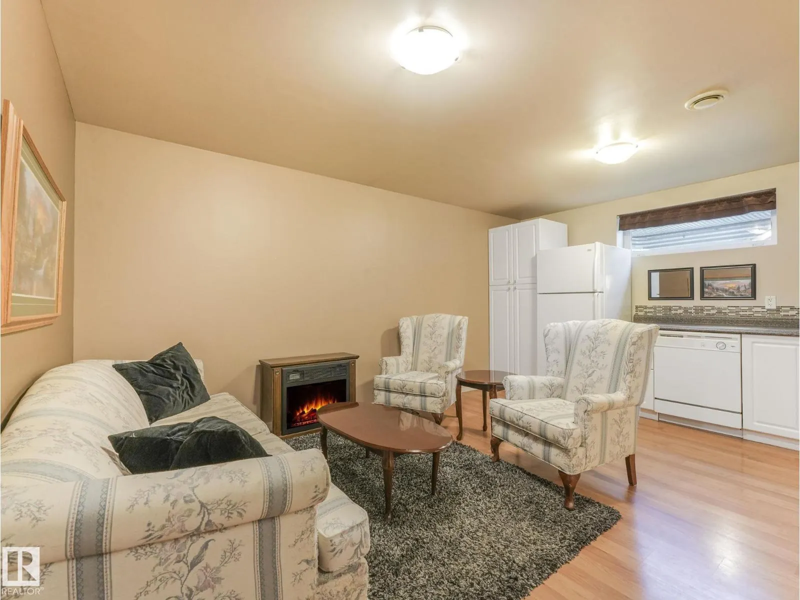 6123 5 AV SW