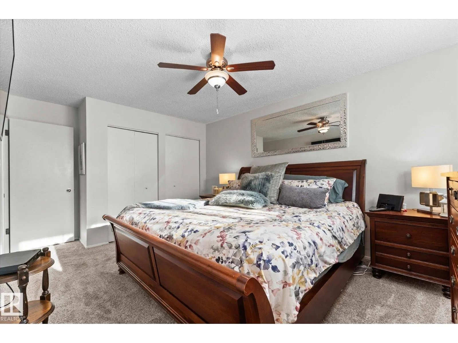 1 MILLER AV