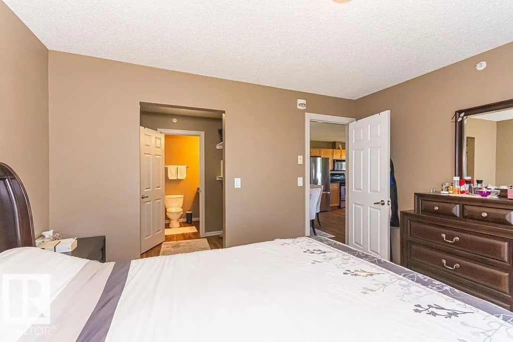 #418 13710 150 AV NW