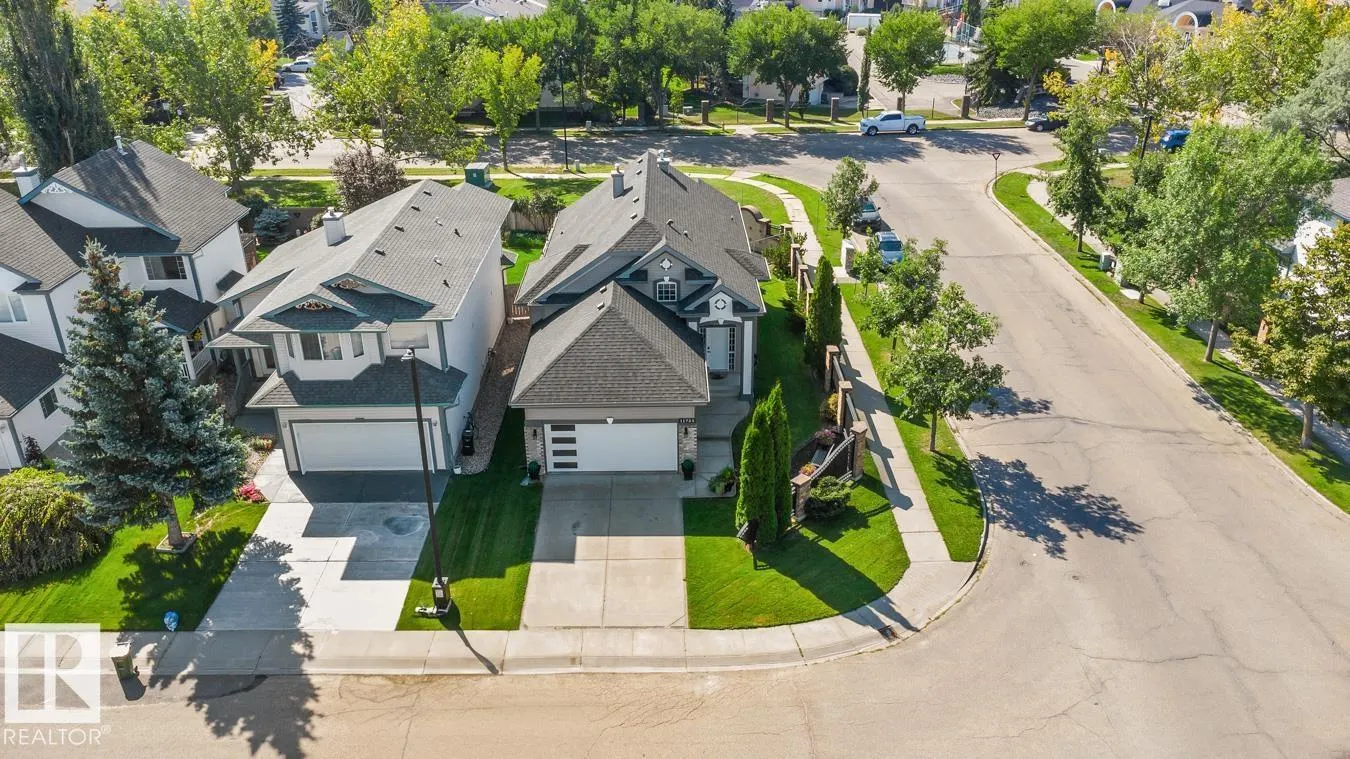 11735 10 AV NW NW