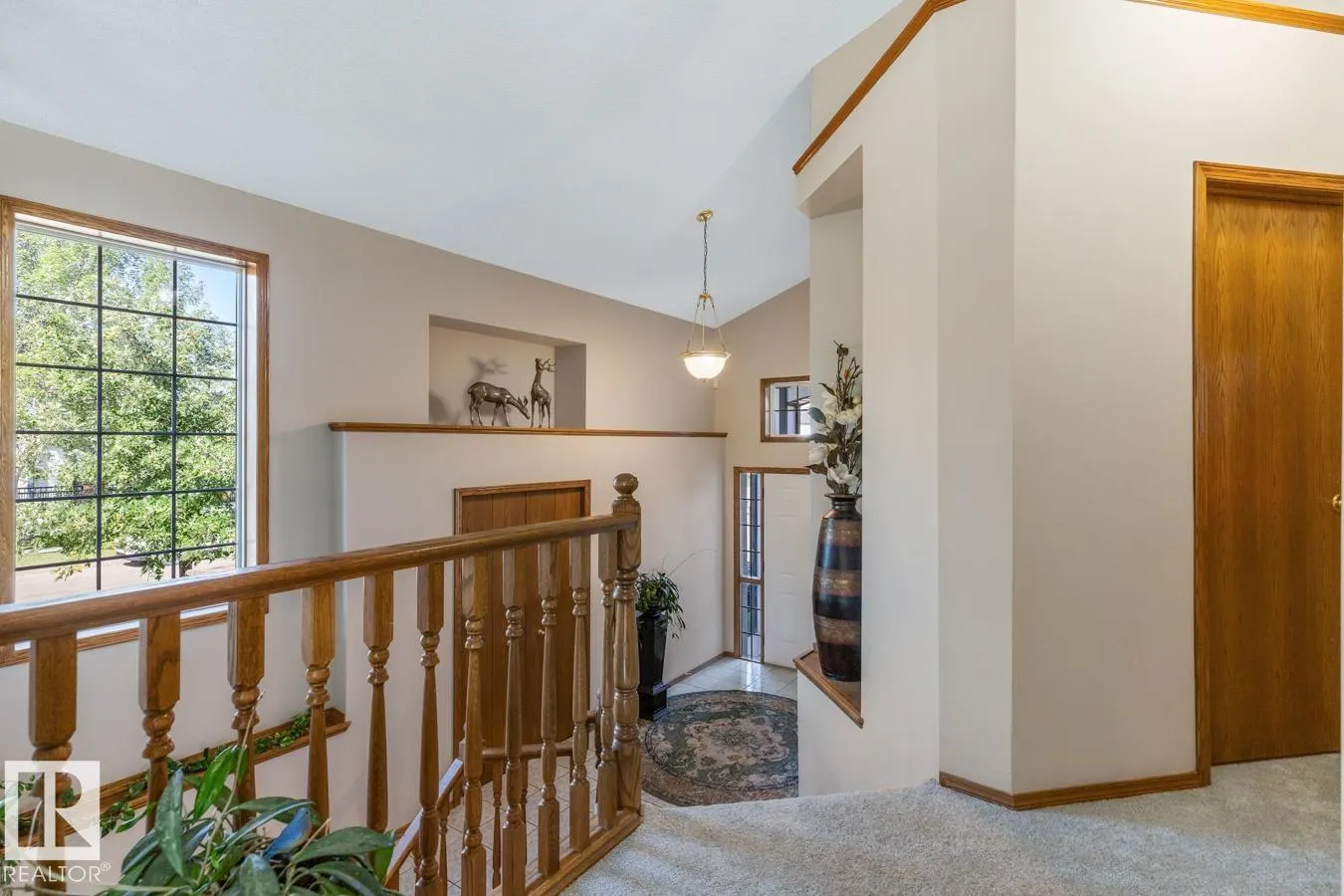 11735 10 AV NW NW