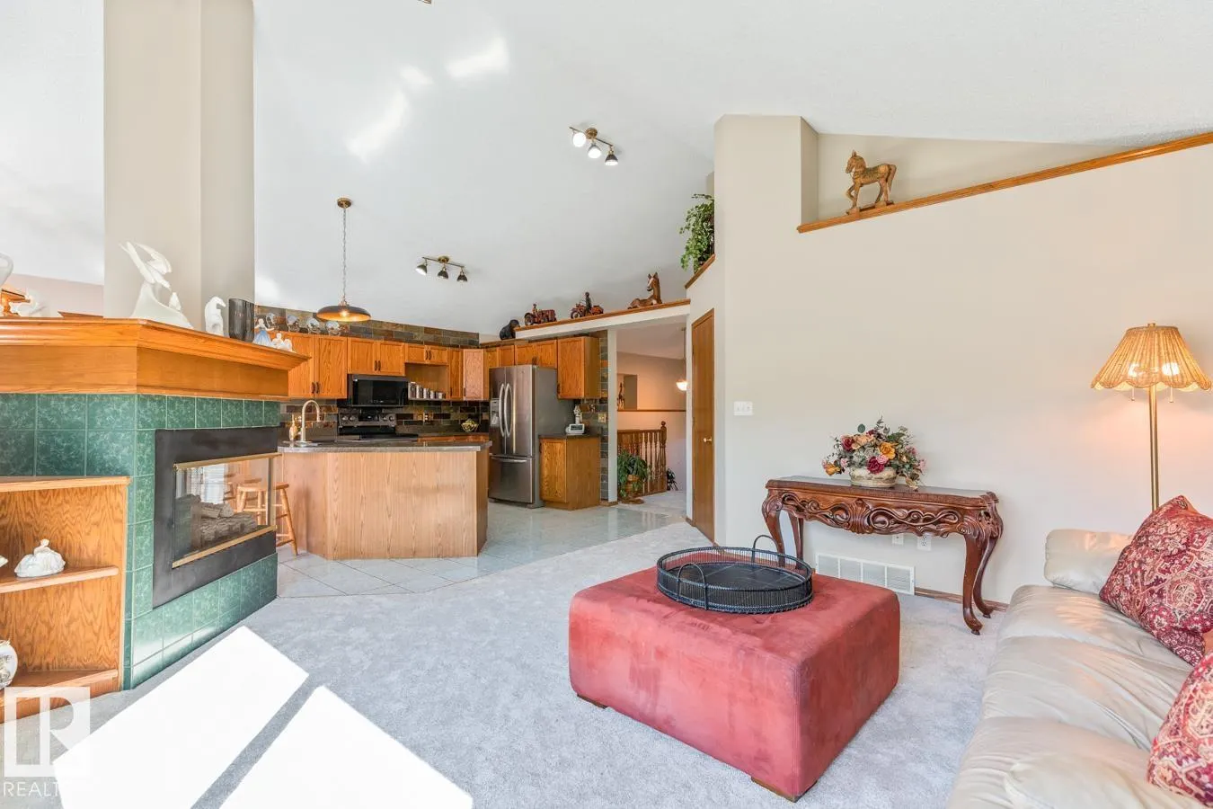 11735 10 AV NW NW