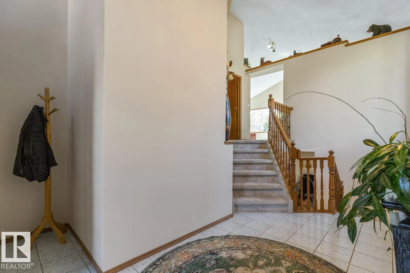 11735 10 AV NW NW
