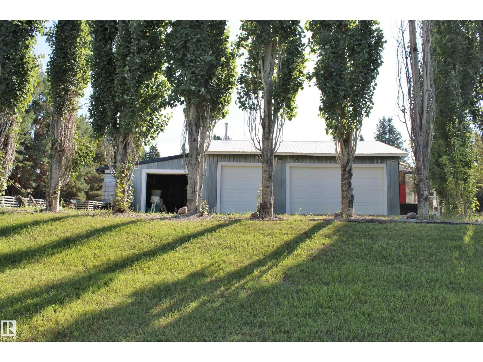 #8 53212 RGE ROAD 15
