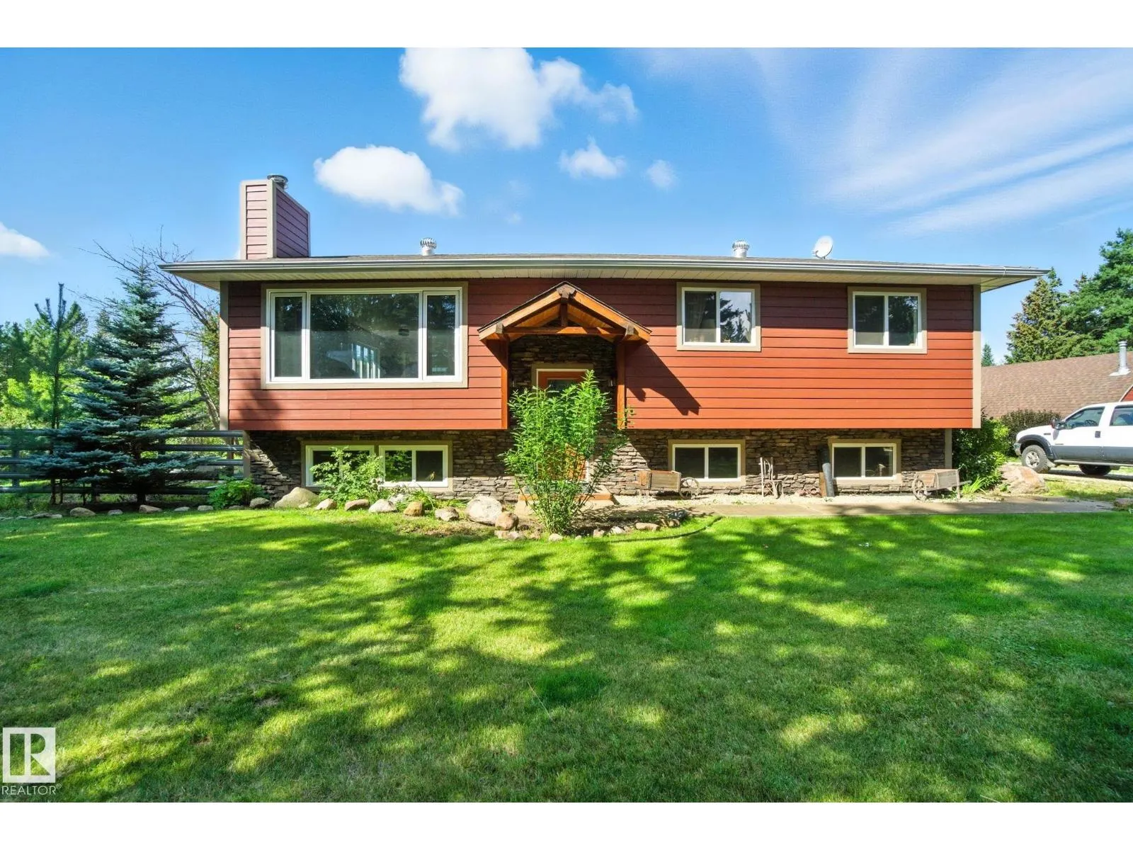 #8 53212 RGE ROAD 15