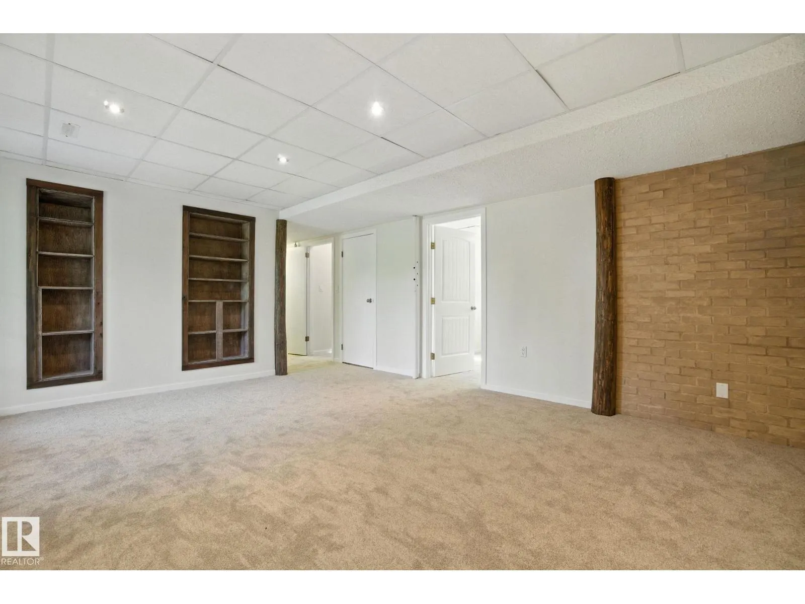 #8 53212 RGE ROAD 15